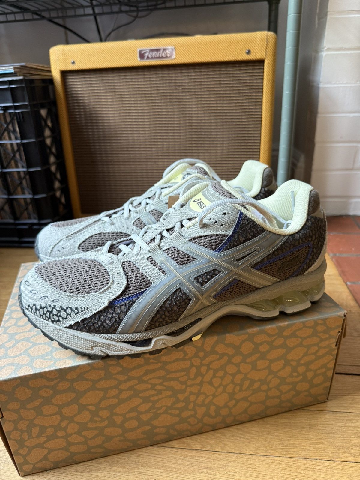 Asics Asics x 18 East Gel Nimbus 10.1 Size US 10.5 / EU 43-44 - 3 Thumbnail