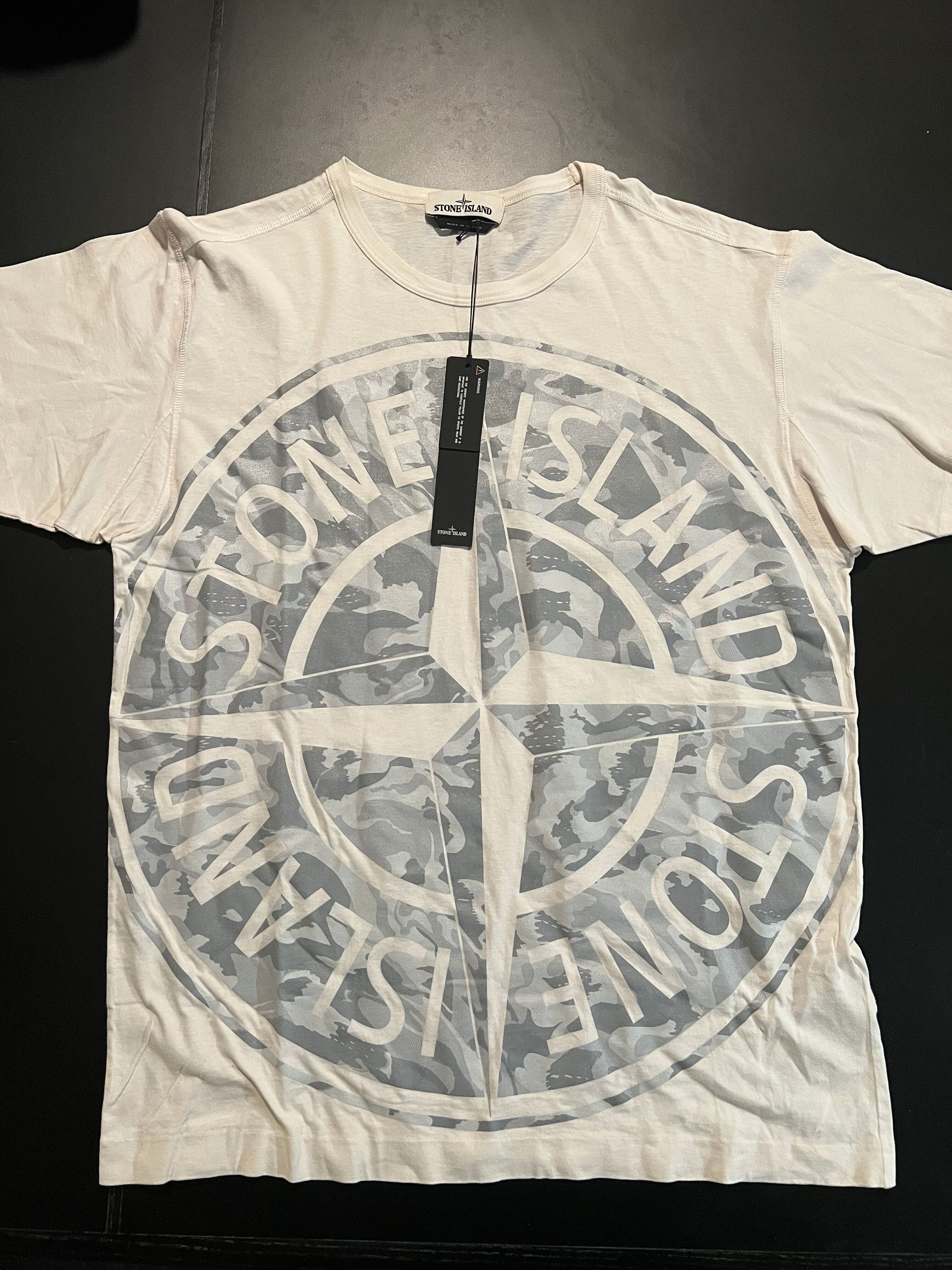 Stone Island Stone Island White Camo Compass T-Shirt XL Size US XL / EU 56 / 4 - 1 Thumbnail