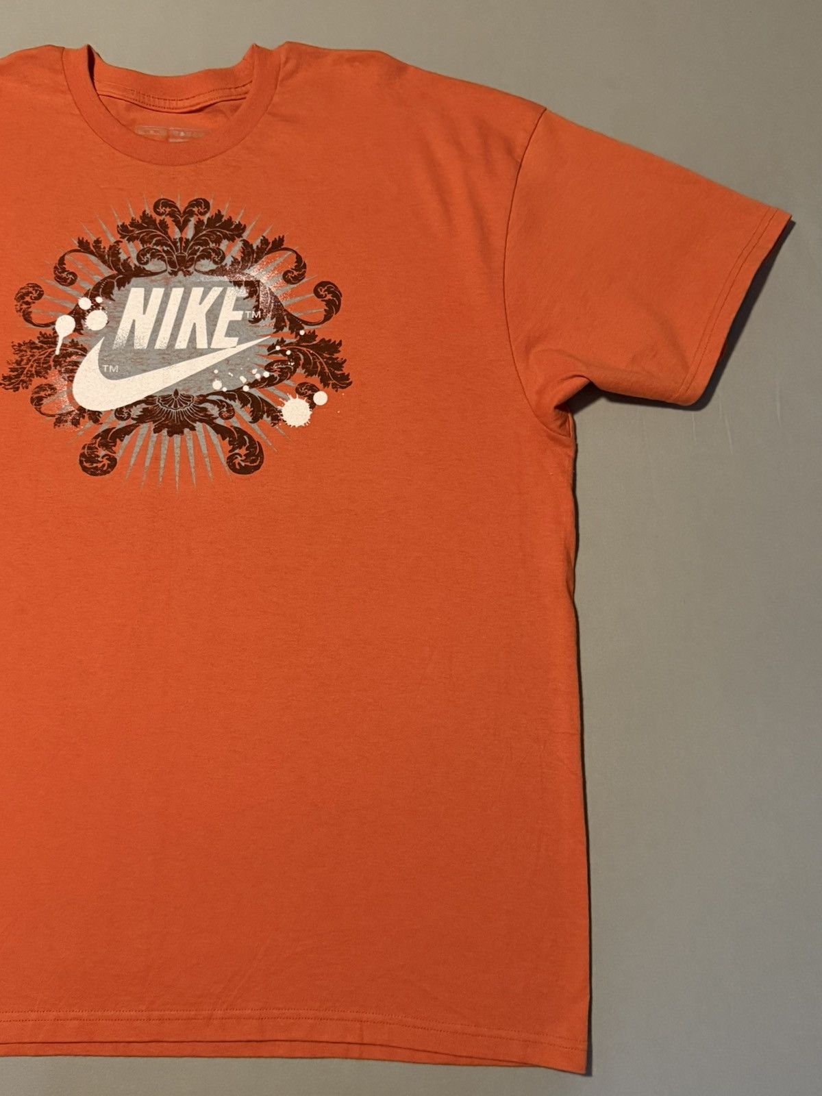 Nike Vintage Nike Sportswear Graphic Tee T-Shirt VNDS Size US XXL / EU 58 / 5 - 2 Thumbnail