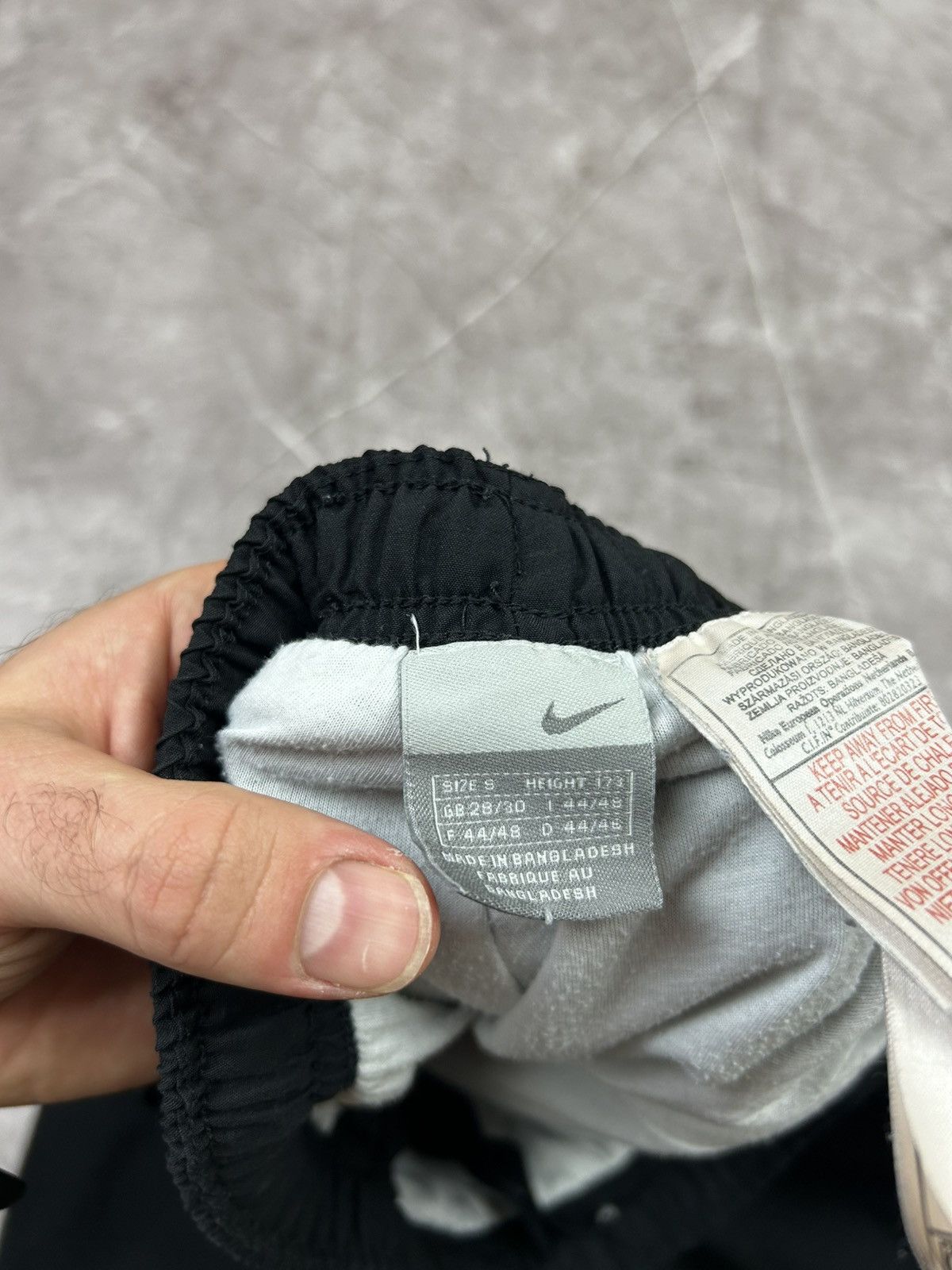 Nike Nike Vintage Track Pants Nylon Y2K Drill Streetwear Size US 30 / EU 46 - 7 Thumbnail