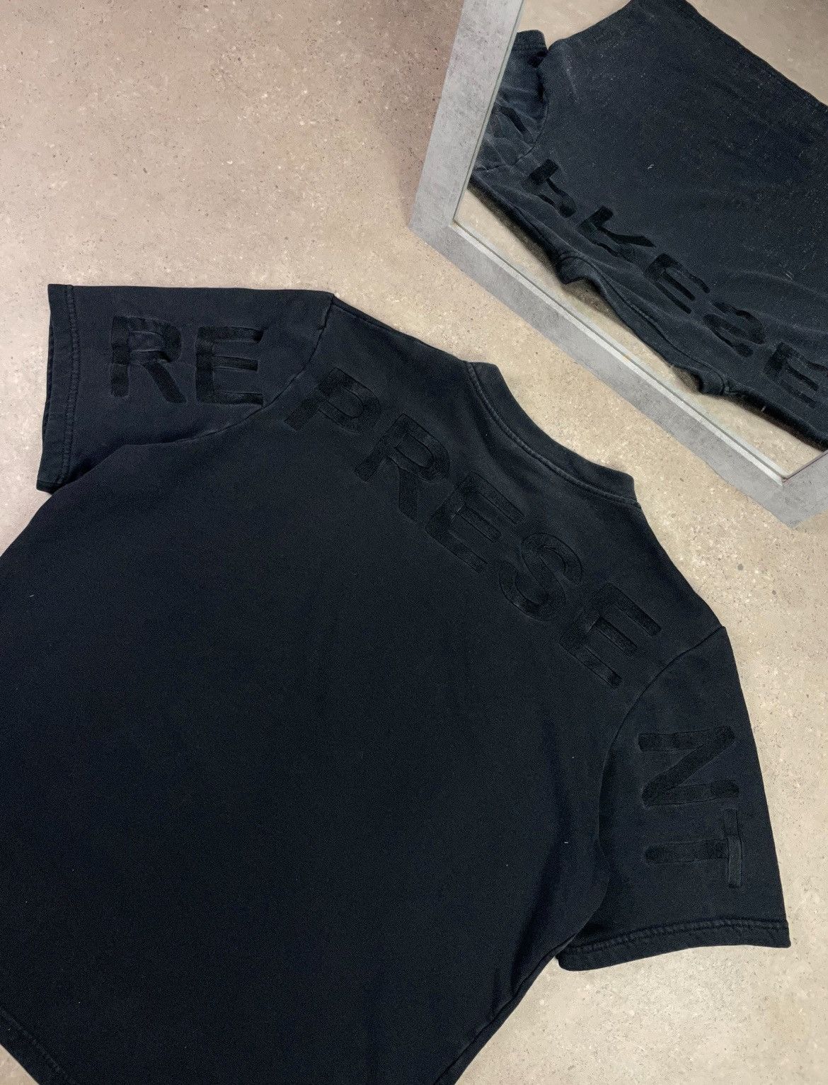 Represent Clo. × Vintage Vintage Represent Spellout Streetwear T Shirt Size US M / EU 48-50 / 2 - 1 Thumbnail