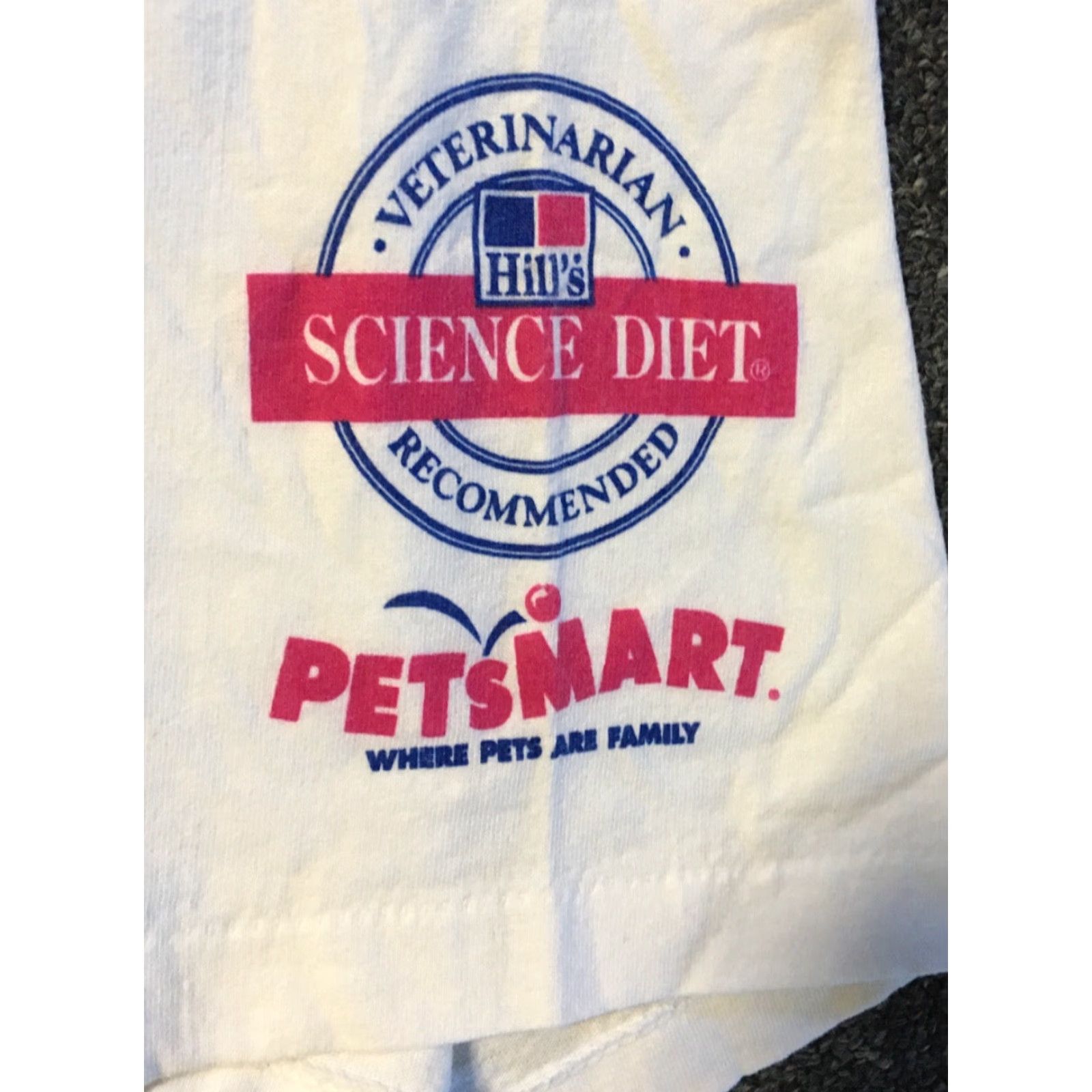 Hanes VINTAGE Petsmart Pets Are Family Shirt Men L White 90s Dog Cat Art Love Family Cartoon Halloween Grunge Hip Hop USA USA Size US L / EU 52-54 / 3 - 3 Thumbnail
