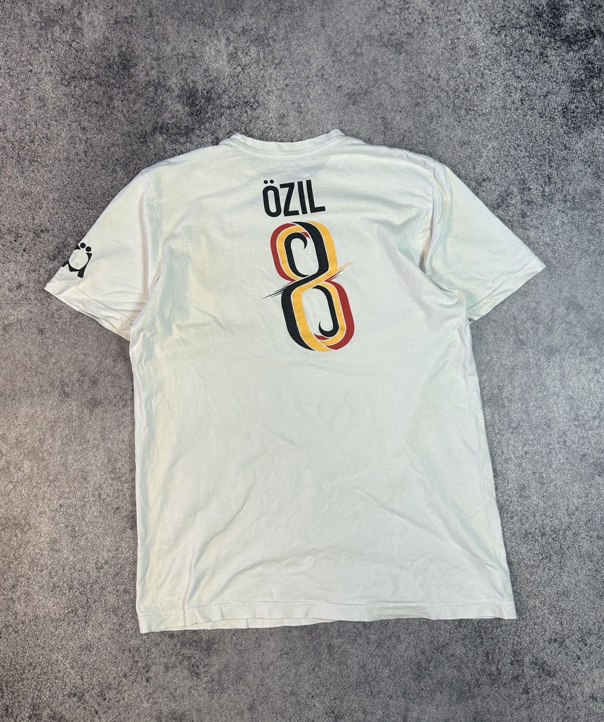 Nike × Vintage Vintage Nike Oazil 8 Soccer Jersey Blokecore Rare L Casual Size US L / EU 52-54 / 3 - 3 Thumbnail