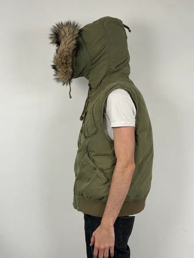 Polo Ralph Lauren 2010s Ralph Lauren Khaki Removable Fur-Lined Vest Size US M / EU 48-50 / 2 - 3 Thumbnail