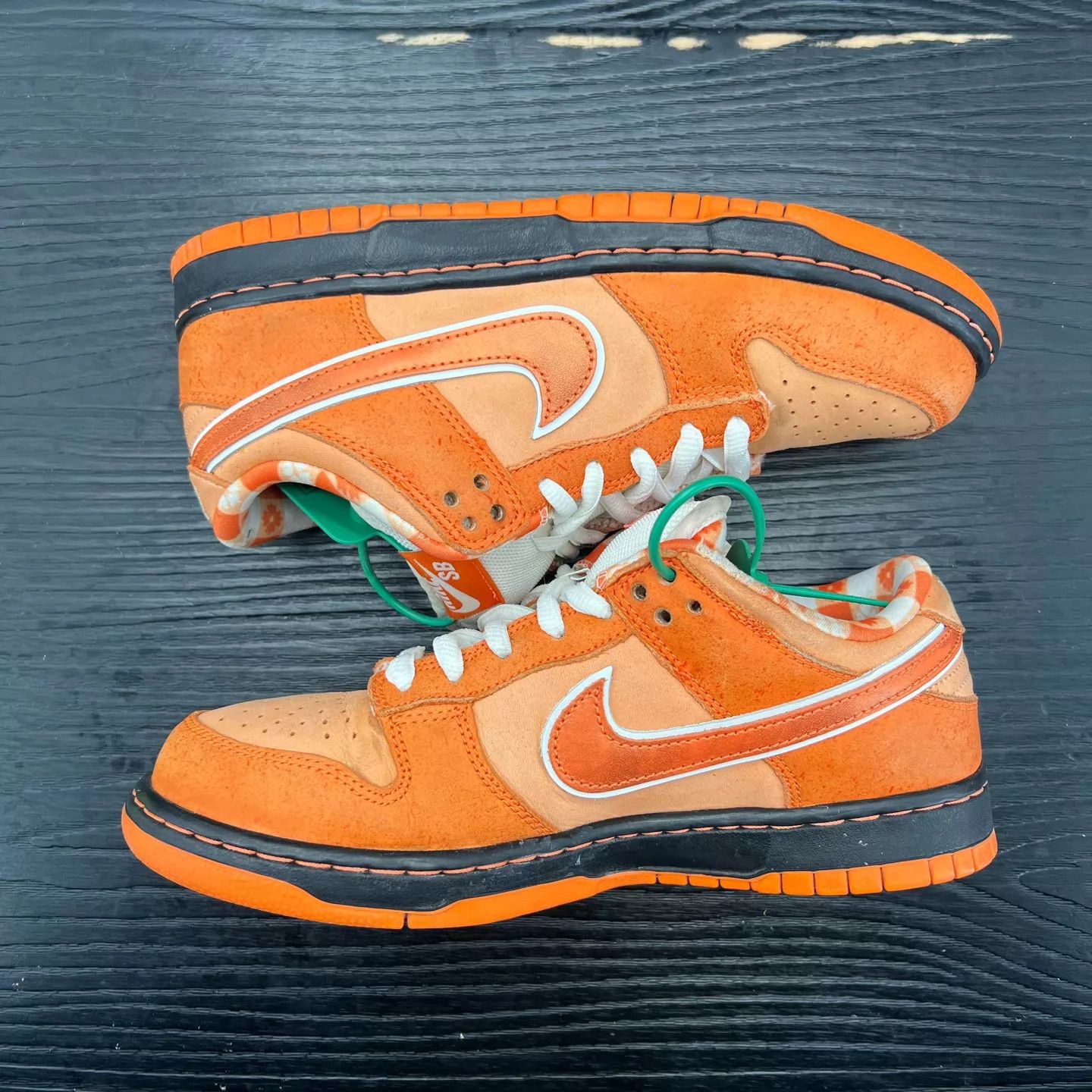 Nike Nike Dunk SB Low Orange Lobster 40 Boxed Size US 7 / EU 40 - 4 Thumbnail