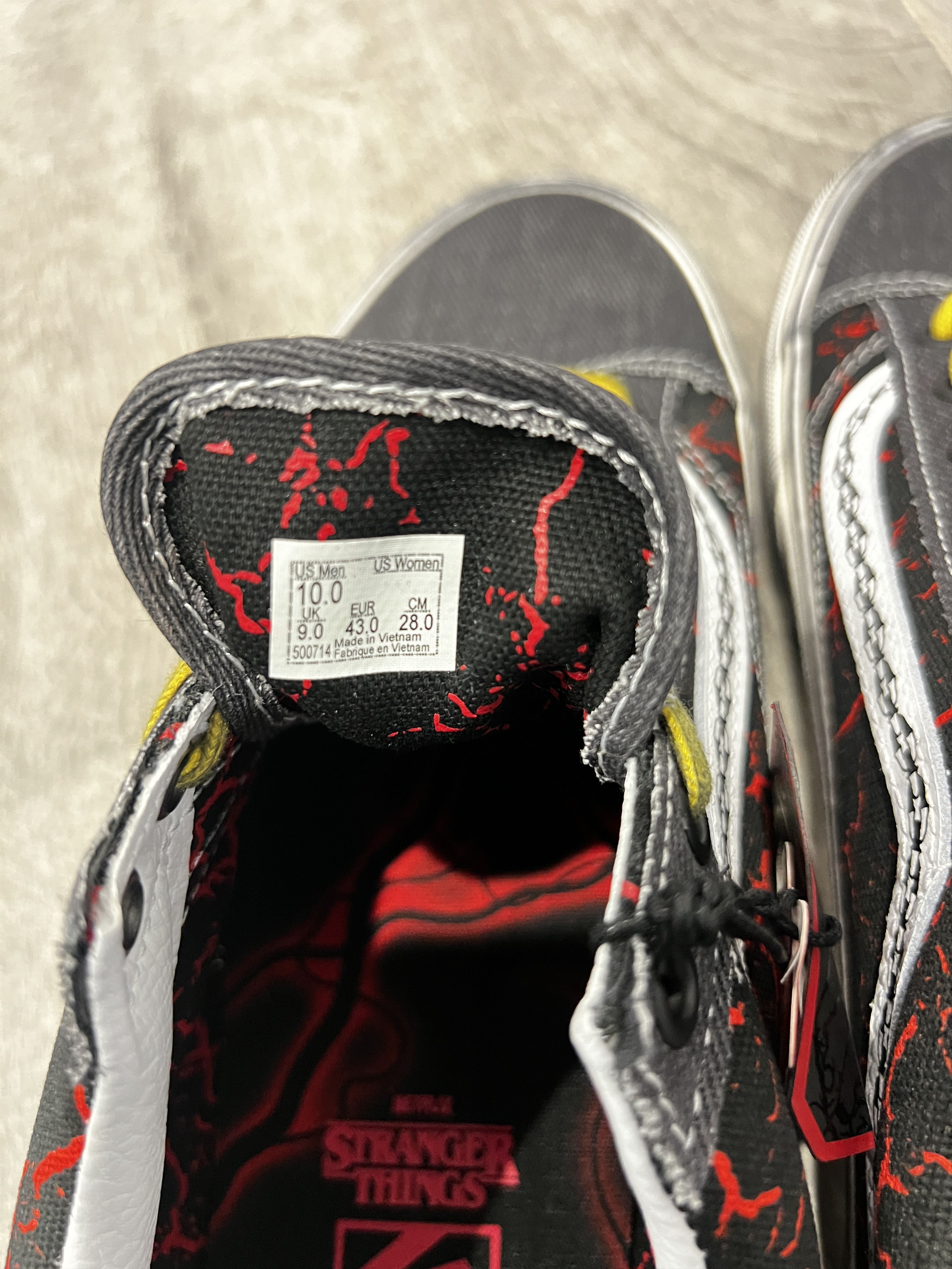 Vans Stranger Things Style 36 “Eddie Munson” Size US 10 / EU 43 - 6 Thumbnail