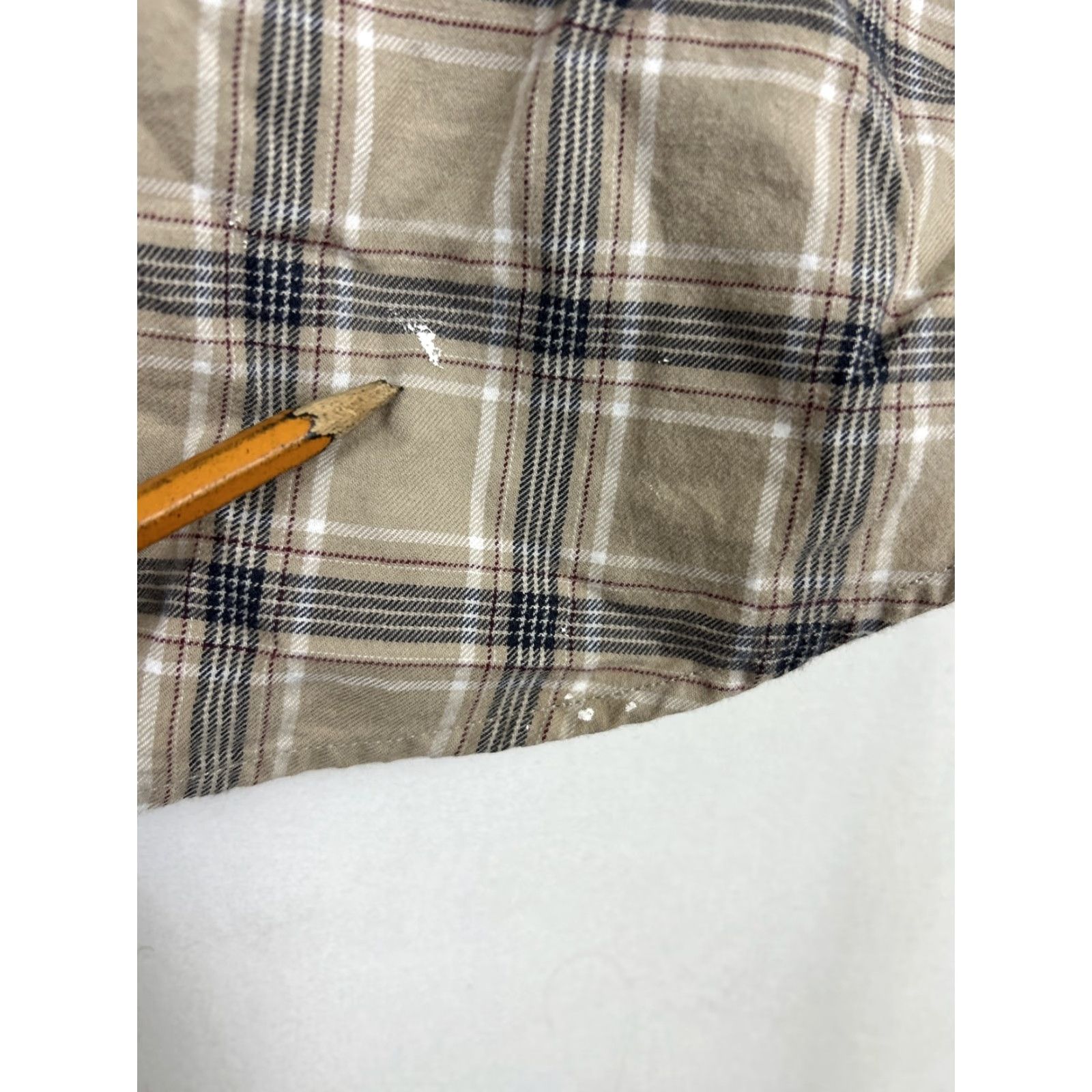 Eddie Bauer Eddie Bauer Mens Large Tall Long Sleeve Button-Down Shirt Plaid Brown LS Relaxed Mens, L Tall, Brown, Eddie Bauer Shirt Size US L / EU 52-54 / 3 - 6 Thumbnail