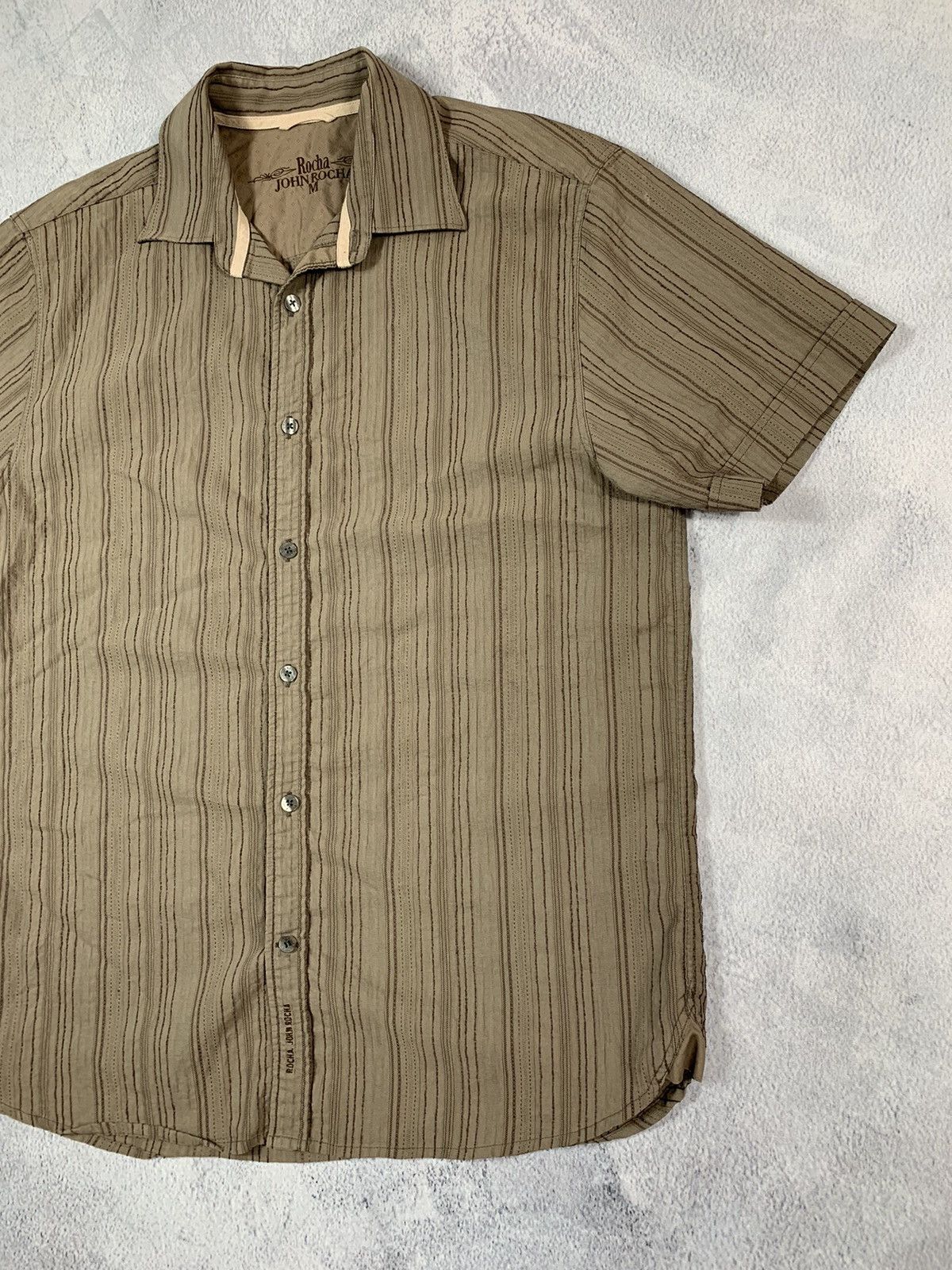 Vintage Vintage Y2K Style Striped Japanese button ups shirt size M Size US M / EU 48-50 / 2 - 3 Thumbnail