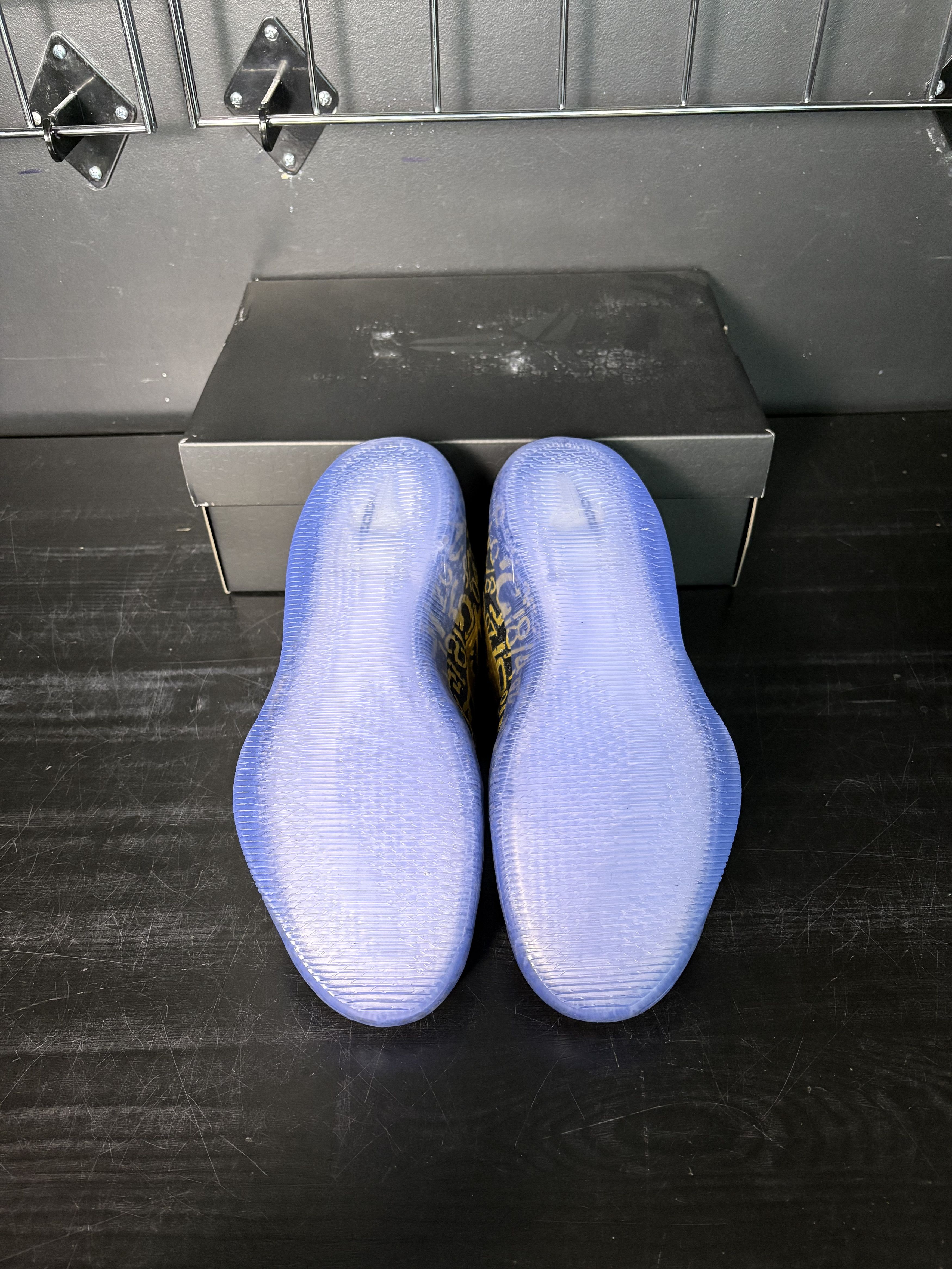 Nike Nike Kobe 11 Protro "Mamba Day" - Size 10.5 Size US 10.5 / EU 43-44 - 5 Thumbnail