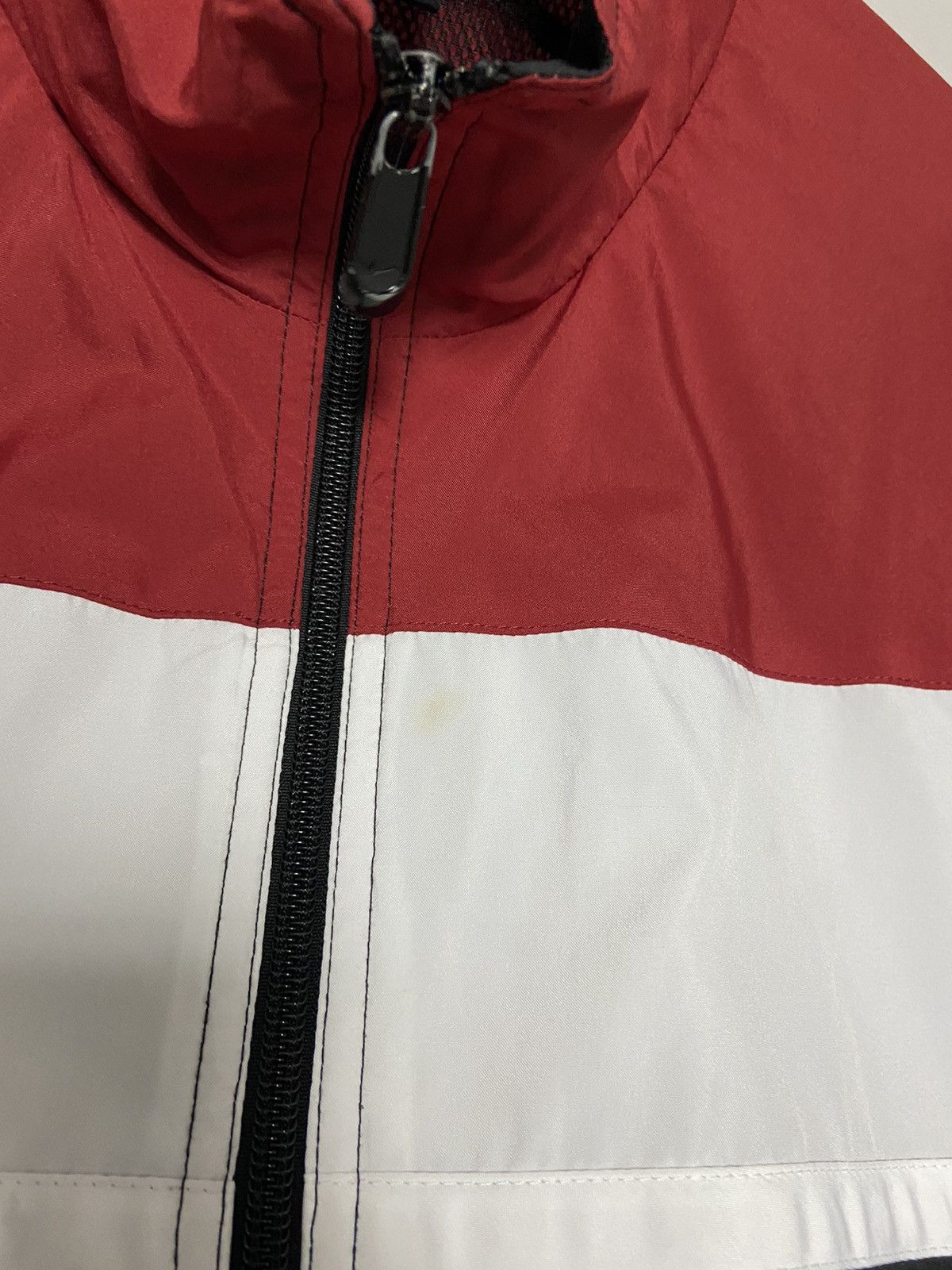 Nike × Vintage Nike Vintage Jacket Windbreaker Small Logo Y2K Nylon Size US XL / EU 56 / 4 - 6 Thumbnail