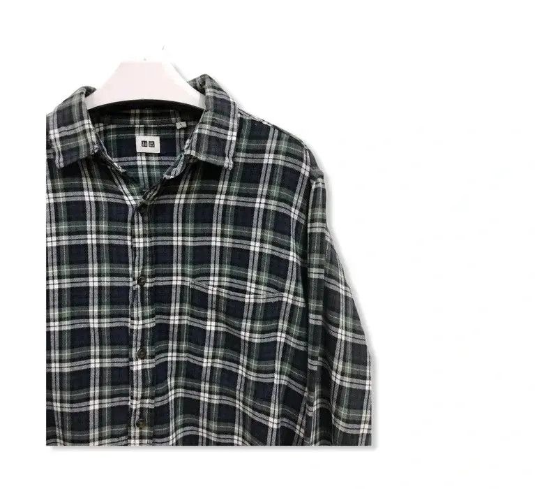 Flannel × Japanese Brand Japanese Brand Uniqlo Plaid Tartan Flannel Shirt 👕 Size US L / EU 52-54 / 3 - 2 Thumbnail