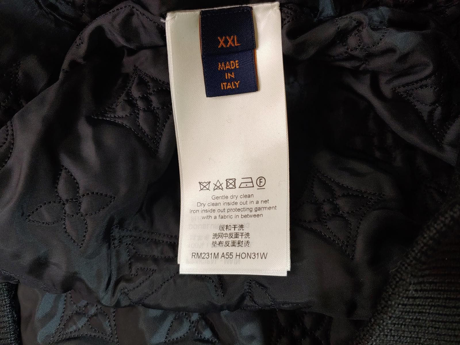 Louis Vuitton Louis Vuitton LV Doves Quilted Tracksuit in Blue Size US XXL / EU 58 / 5 - 7 Thumbnail