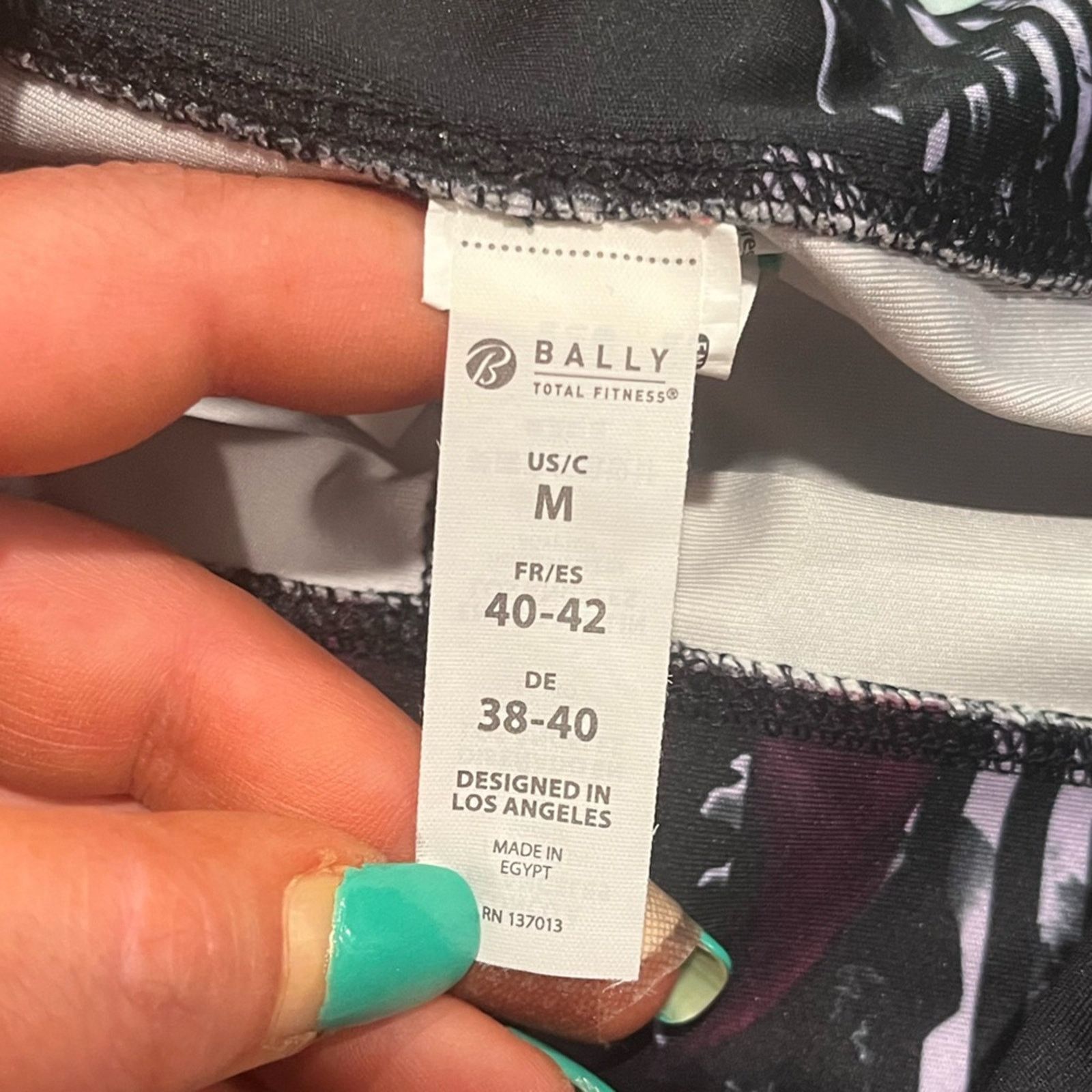 Bally Bally Women Total Fitness High Rise Mid-Calf Legging M Size 30" / US 8 / IT 44 - 5 Thumbnail