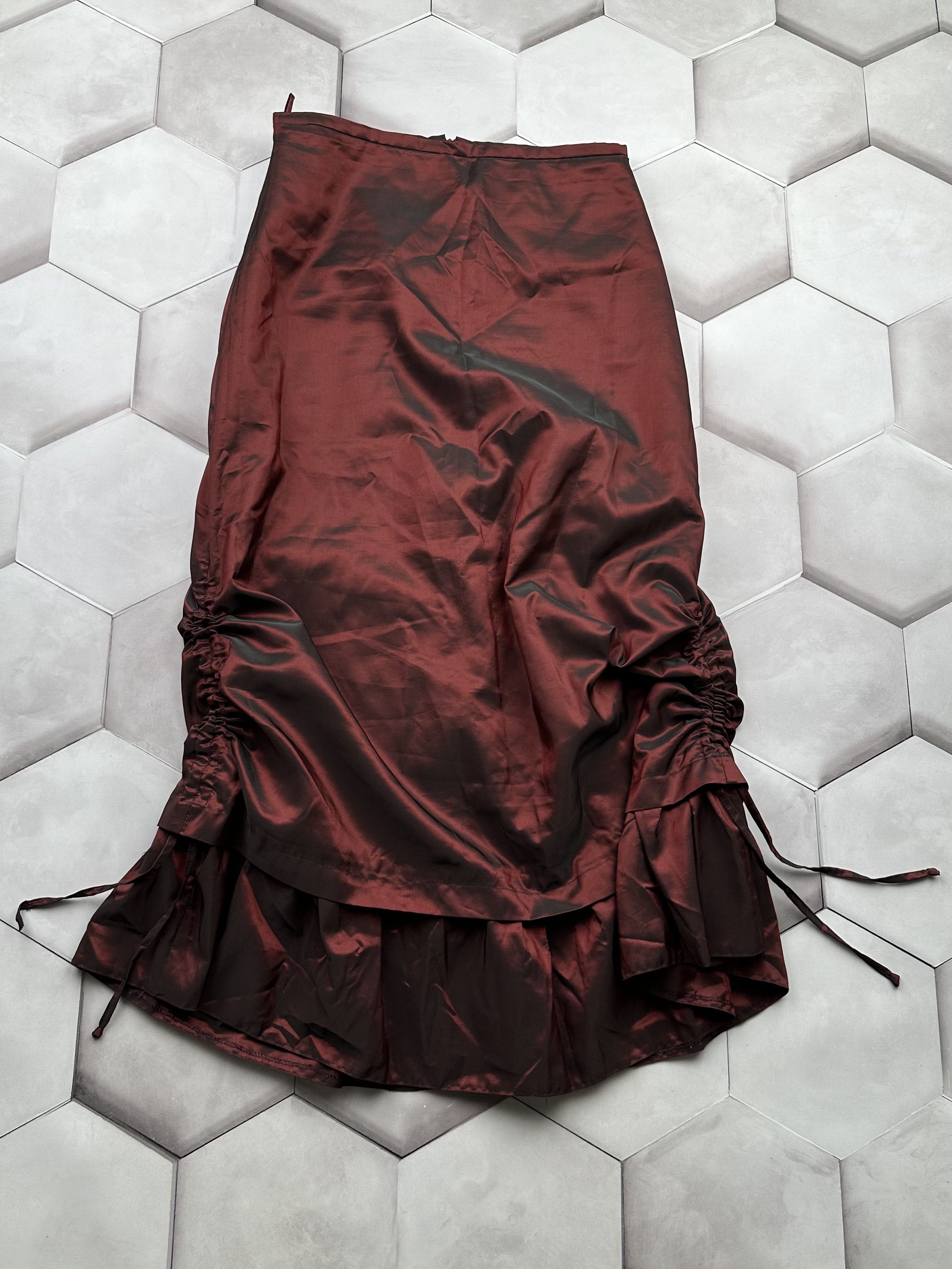 image of Avant Garde x Vintage Maxi Skirt With Bondage in Red, Women's (Size 28)