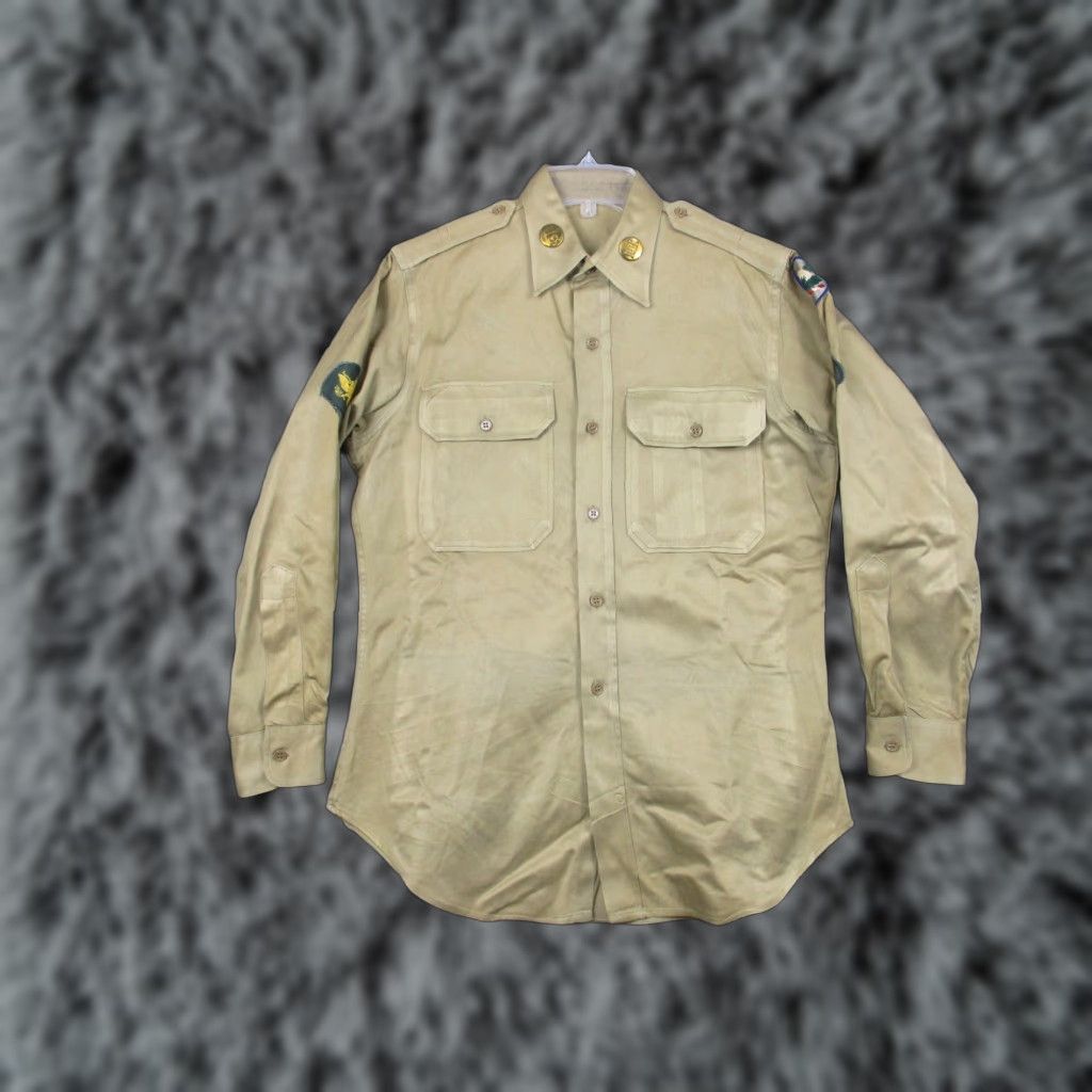 Vintage VINTAGE US Army Shirt Mens Large Khaki Twill Cotton WWII Engineers Patches 40s Button-Up Size US L / EU 52-54 / 3 - 1 Thumbnail