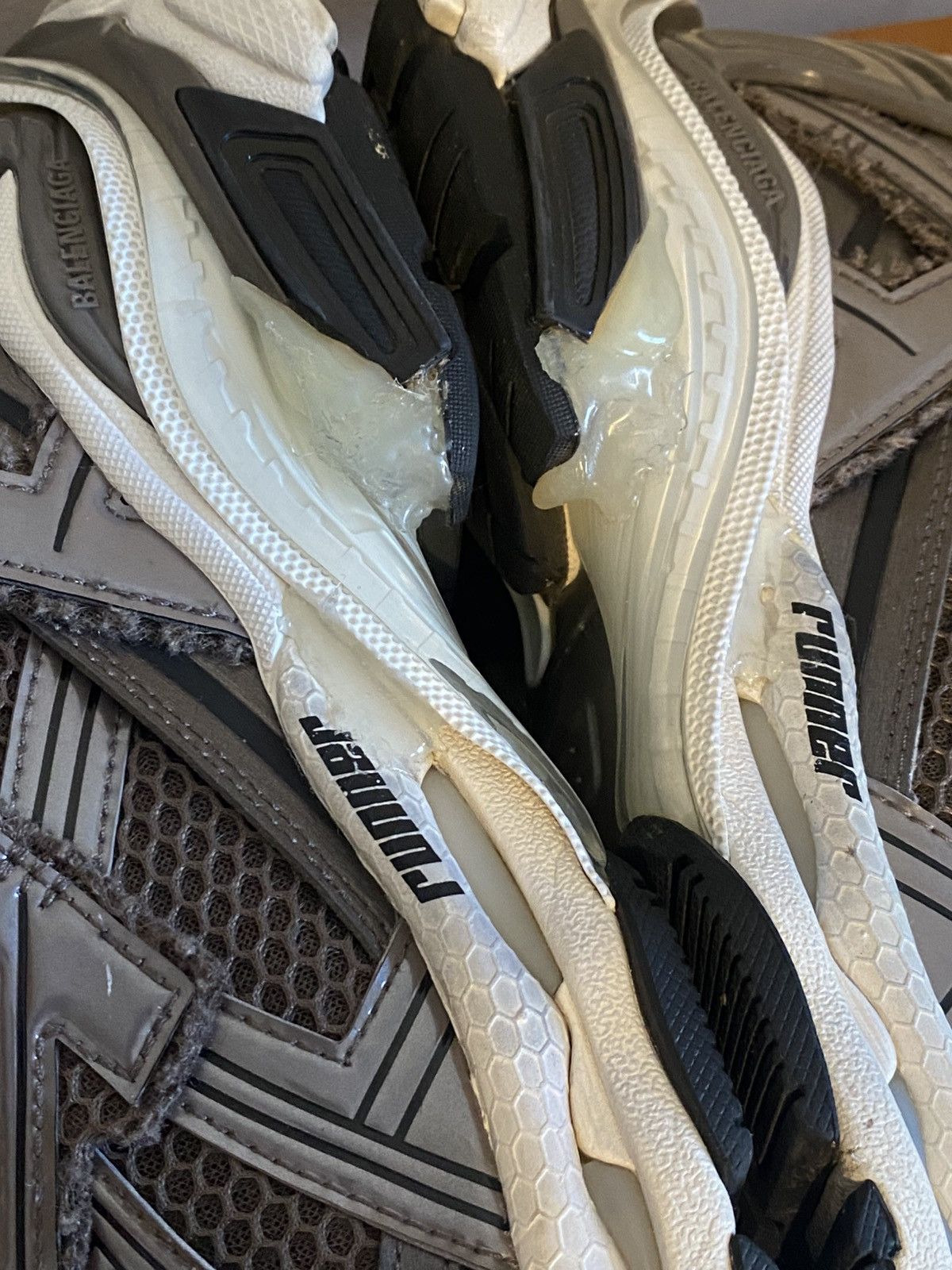 Balenciaga Balenciaga Runner High Top Medium Grey Size US 8.5 / EU 41-42 - 10 Thumbnail