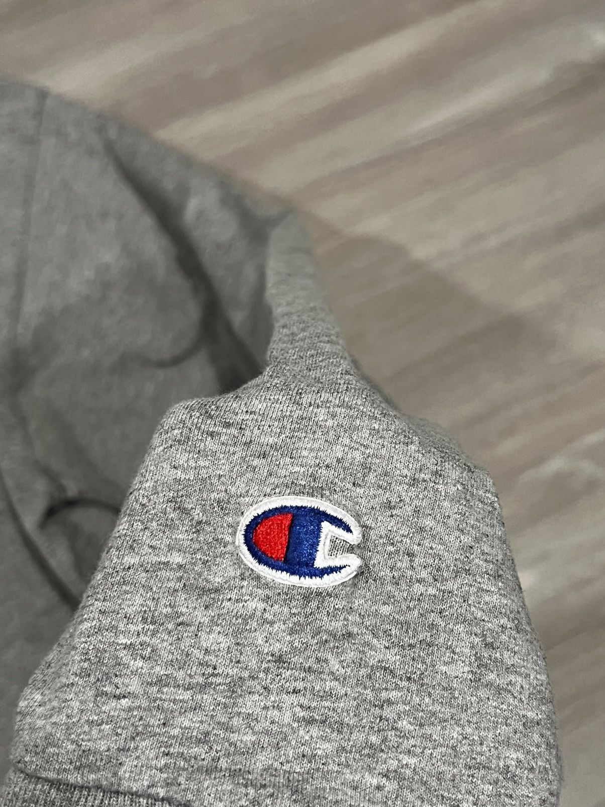Champion American College Georgetown Grey Long-sleeve T-shirt Size US L / EU 52-54 / 3 - 8 Thumbnail