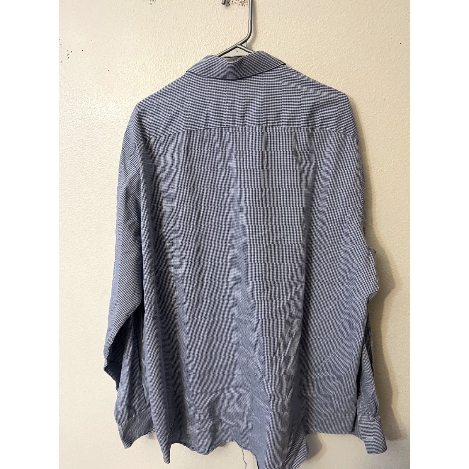 Van Heusen VINTAGE Van Heusen Button-Up Shirt Mens 18 Long Sleeve Regular Fit Plaid Blue 100% Cotton Blend Subtle Pocket Mens Size US XXL / EU 58 / 5 - 2 Thumbnail