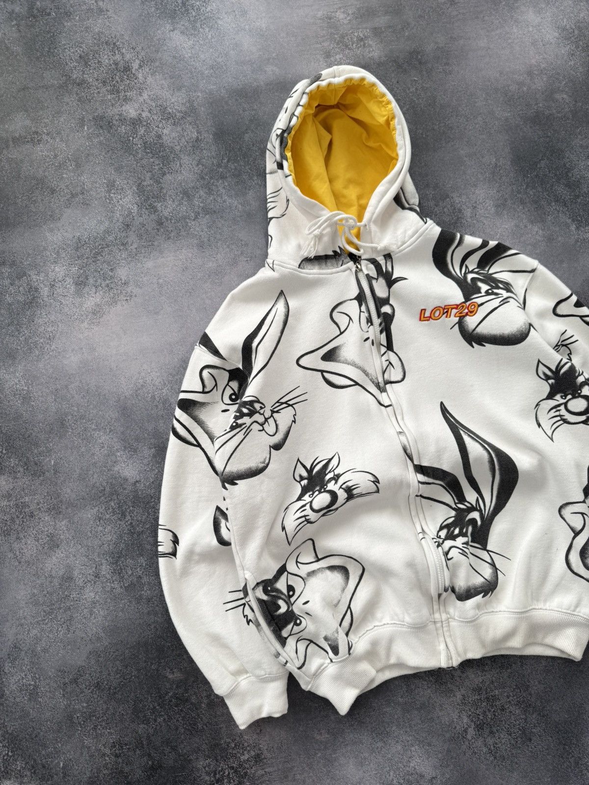 Warner Bros Vintage y2k Lot 29 Looney Tunes All Over Print Boxy Hoodie Size US L / EU 52-54 / 3 - 2 Thumbnail
