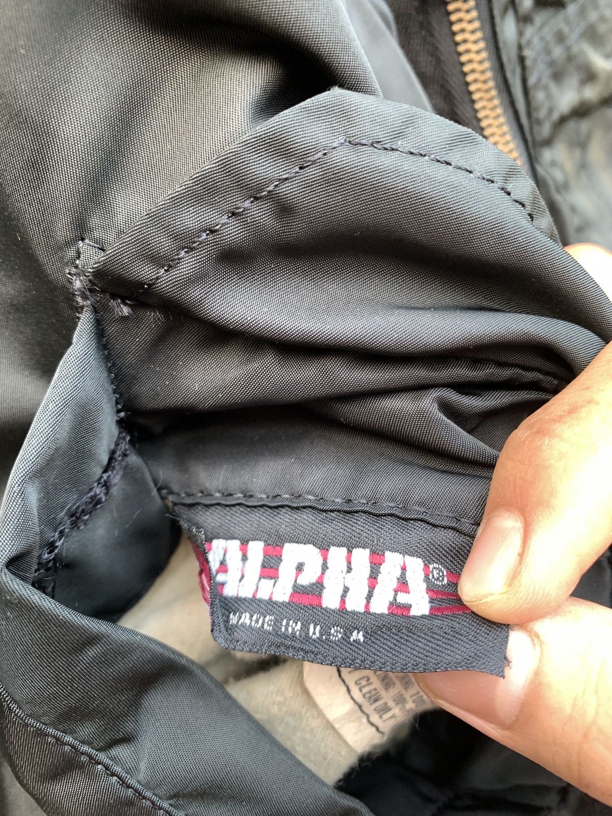 Alpha Industries 🔥SendOffer🔥Vintage Alpha Industries Bomber Jacket Size US L / EU 52-54 / 3 - 10 Thumbnail