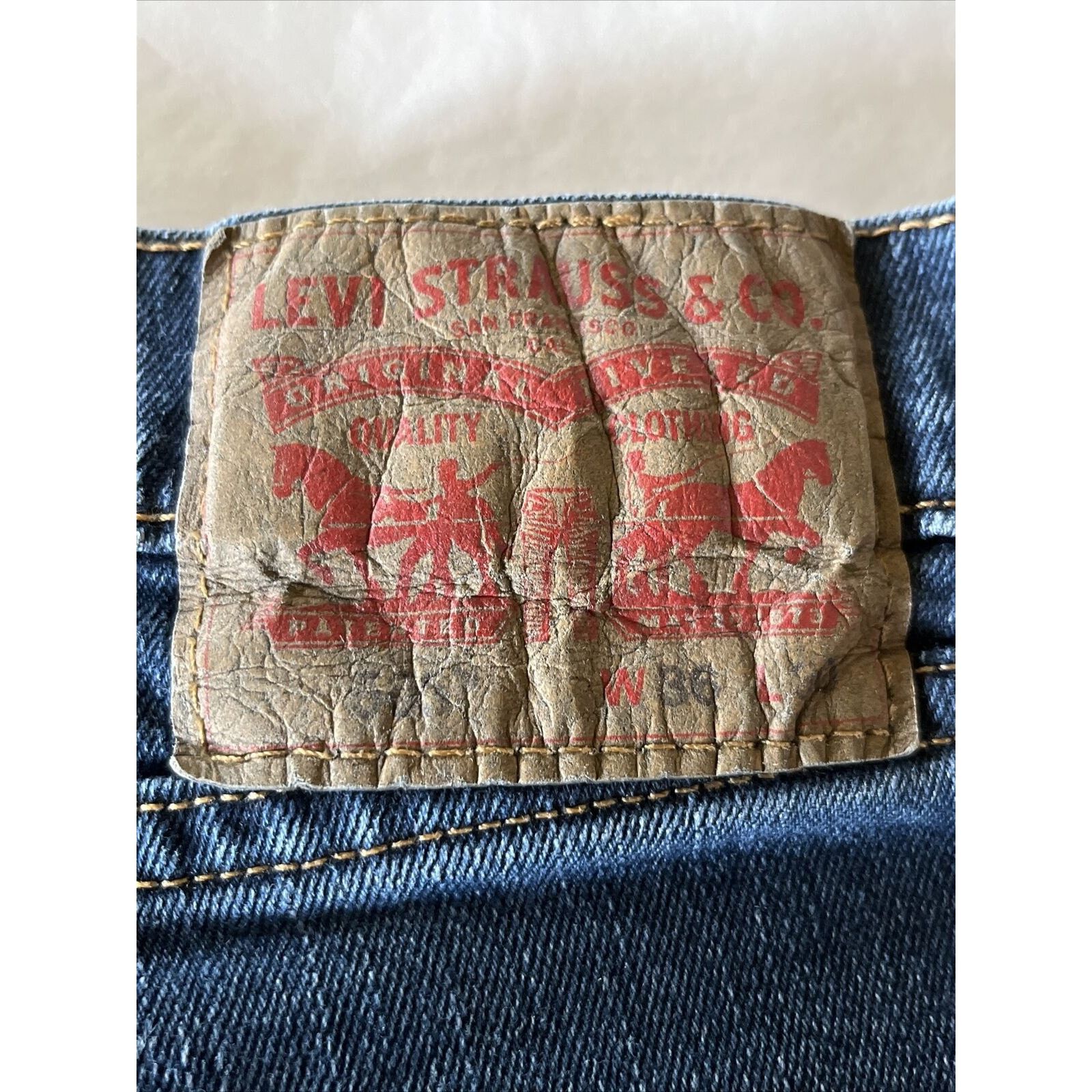 Levi's Levis 505 Jeans Mens 36x30 Dark Wash Denim Cotton Blue Y2K Size US 36 / EU 52 - 2 Thumbnail