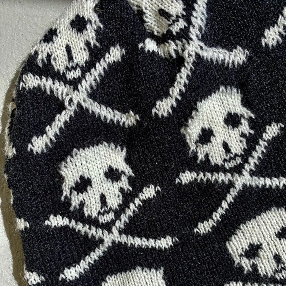 Japanese Brand × Vintage Skeleton beanie hat punk rock Gothic style Size ONE SIZE - 3 Thumbnail
