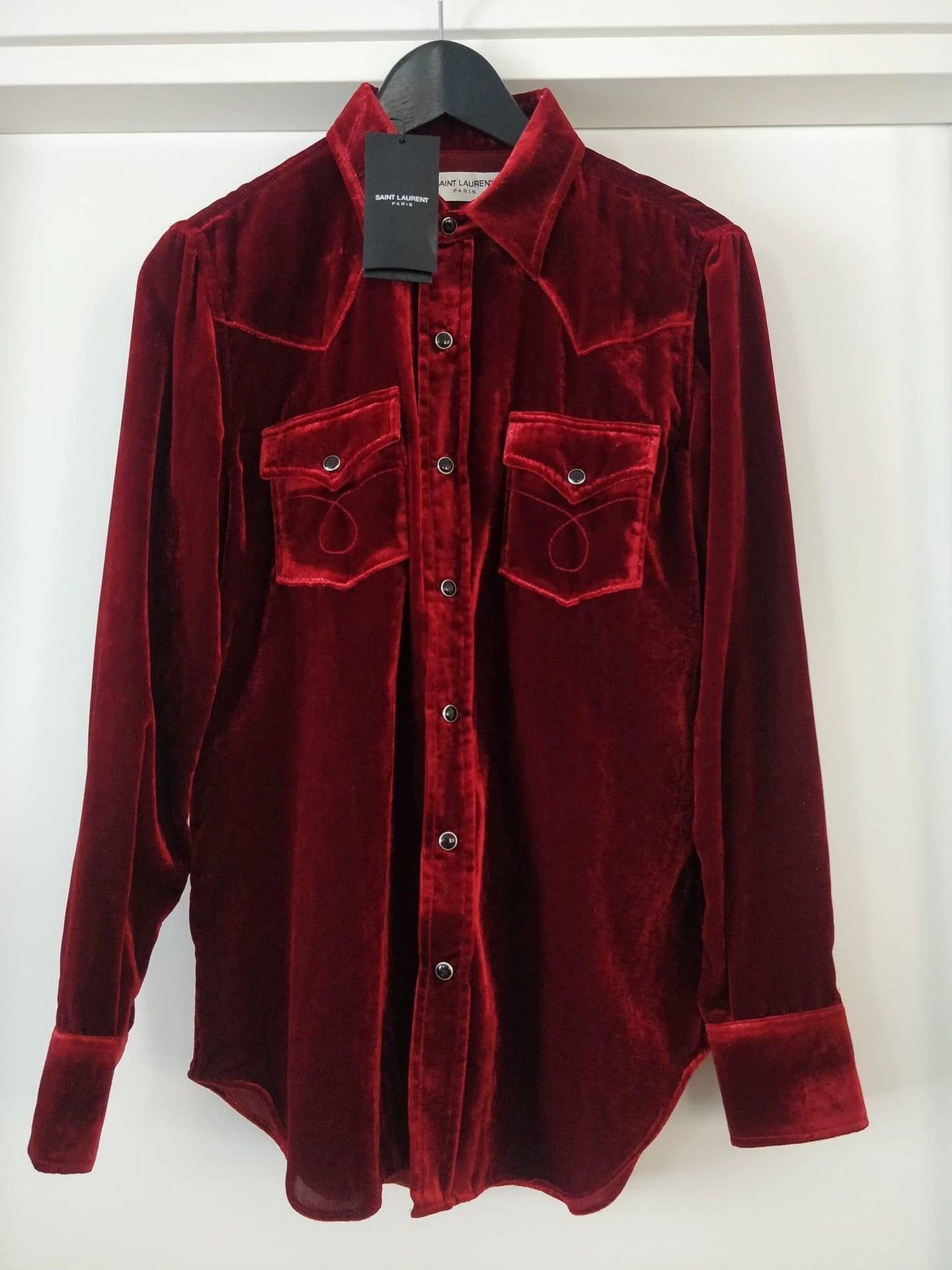 Saint Laurent Paris Saint Laurent Paris Red velvet shirt Size US L / EU 52-54 / 3 - 1 Thumbnail