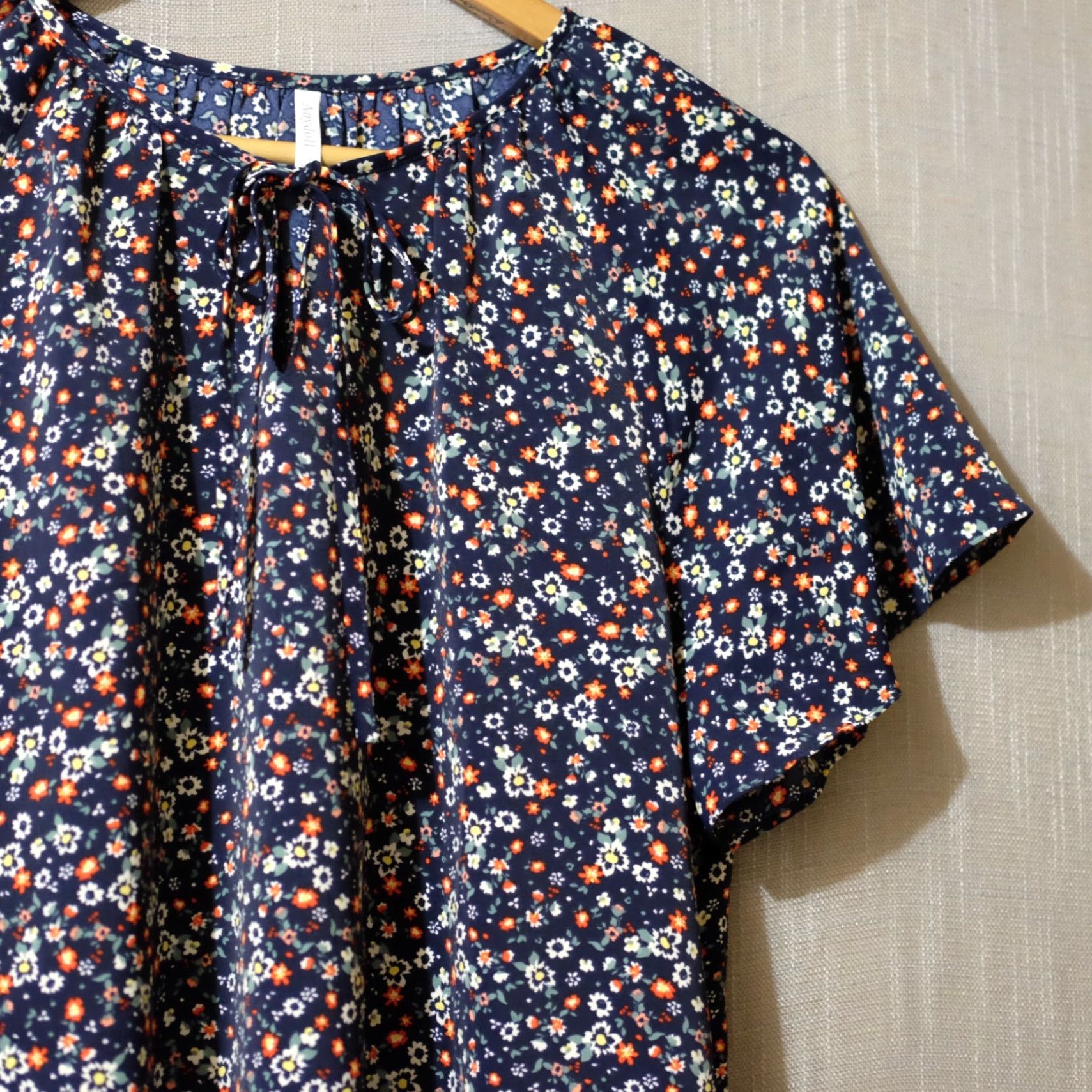 Vintage EUC Anydoll Blouse Floral Lightweight Stretch Poly/Spandex Womens XL #A13-16 Size XL / US 12-14 / IT 48-50 - 3 Thumbnail