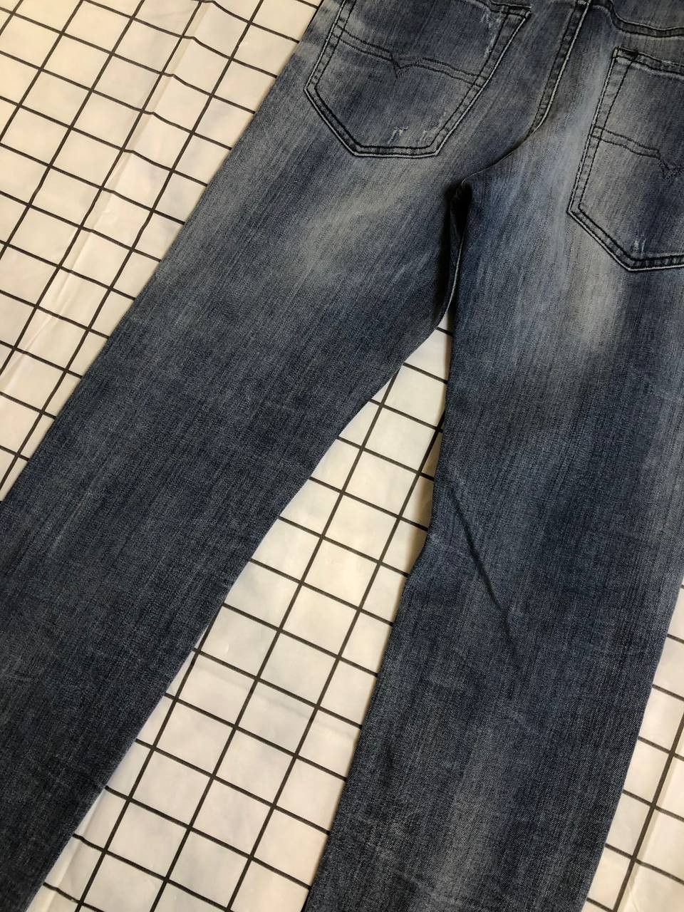 Diesel Diesel Mens Denim Jeans Blue Slim Fit Pants Trousers BNWOTS Size US 30 / EU 46 - 21 Thumbnail