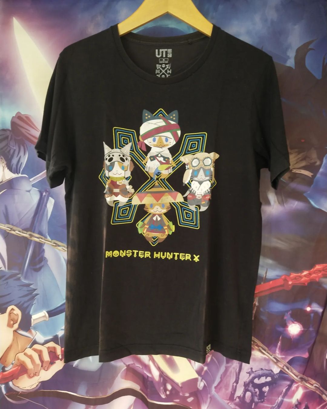 Anime × Japanese Brand Monster Hunter x Uniqlo Graphic Official Game Tees Size US M / EU 48-50 / 2 - 1 Thumbnail