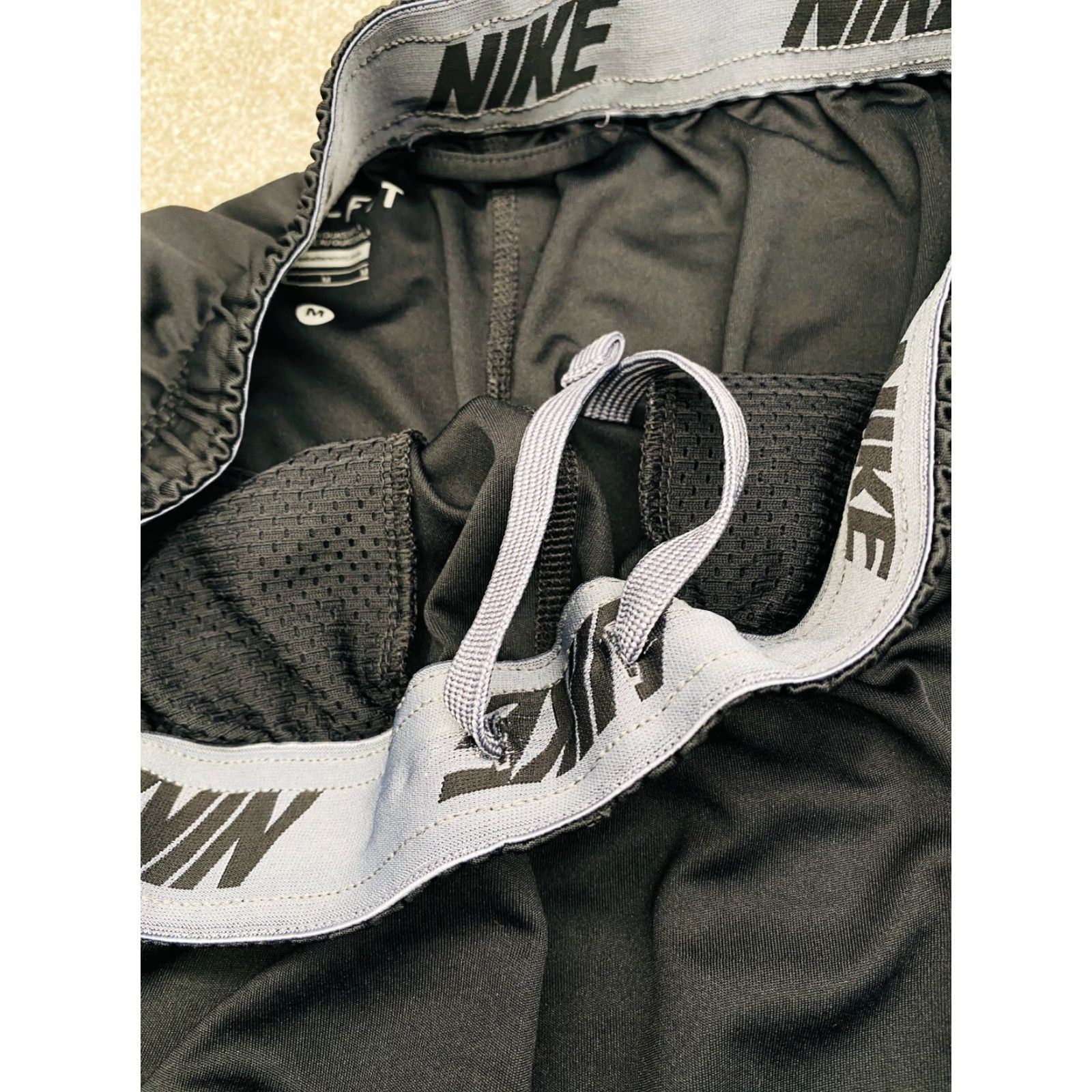 Nike Nike Basketball Shorts Men's Medium Black Pockets Drawstring 613599010 Athletic Shorts Basketball Mens Size US 28 / EU 44 - 4 Thumbnail