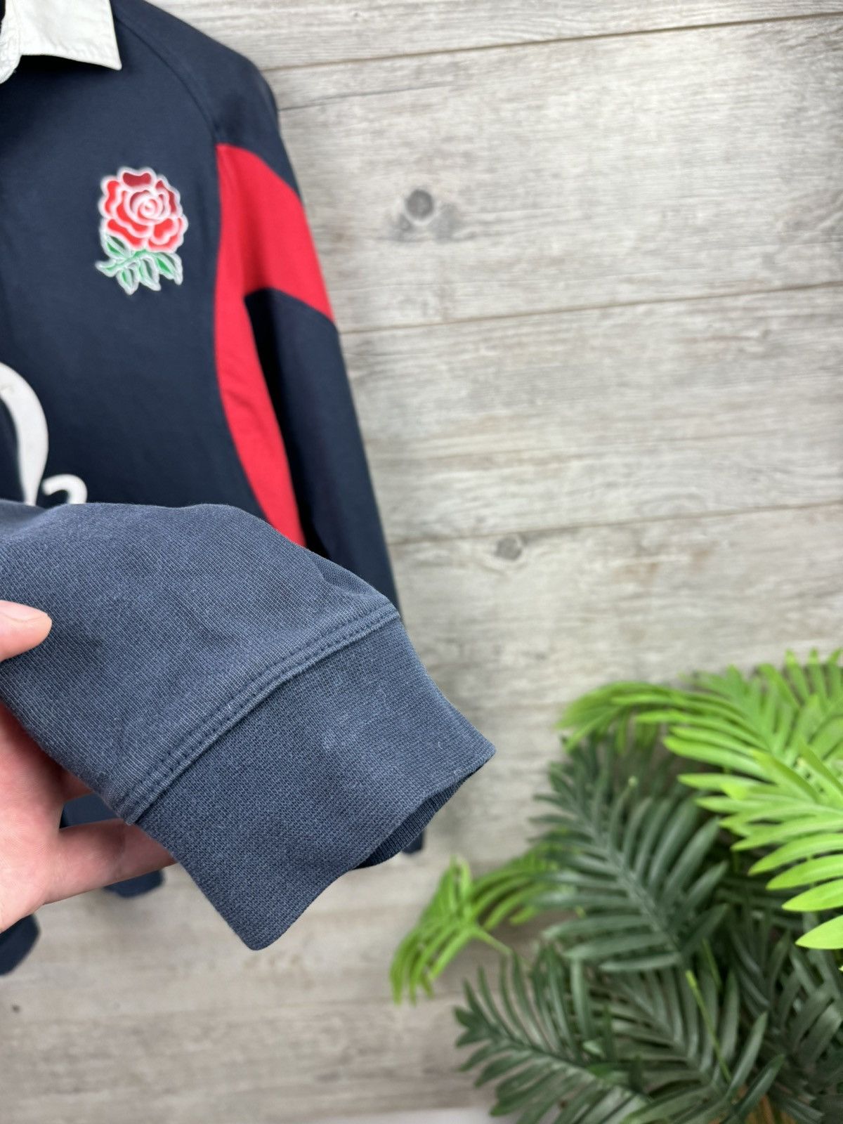 Nike Vintage 2003/2004 England Rugby Shirt Nike mens size XL Y2K Size US XL / EU 56 / 4 - 13 Thumbnail