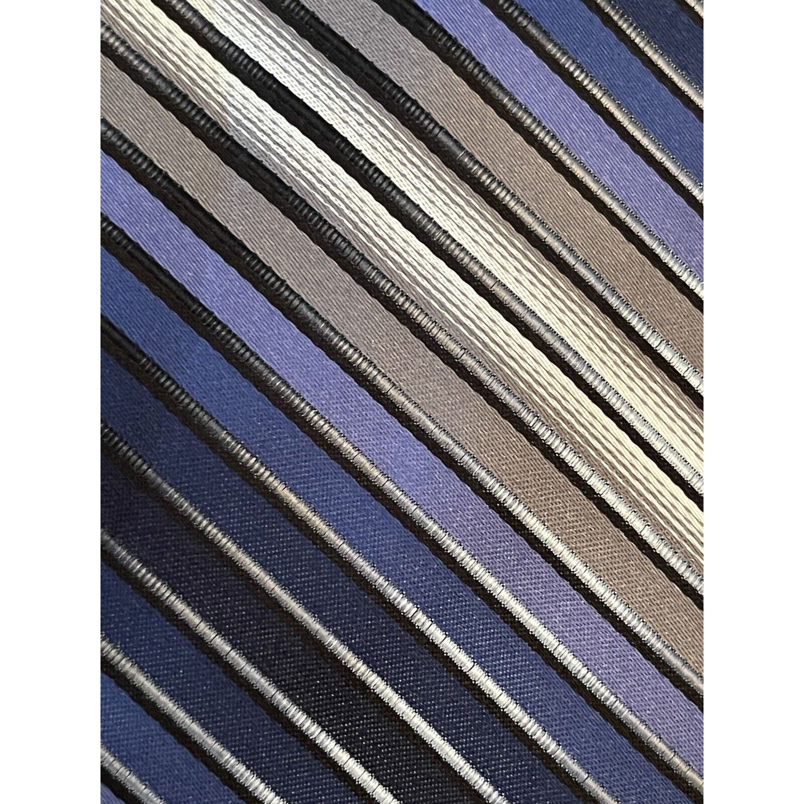 Van Heusen Van Heusen Blue Gray Black 100% Silk Made In China Size ONE SIZE - 9 Thumbnail