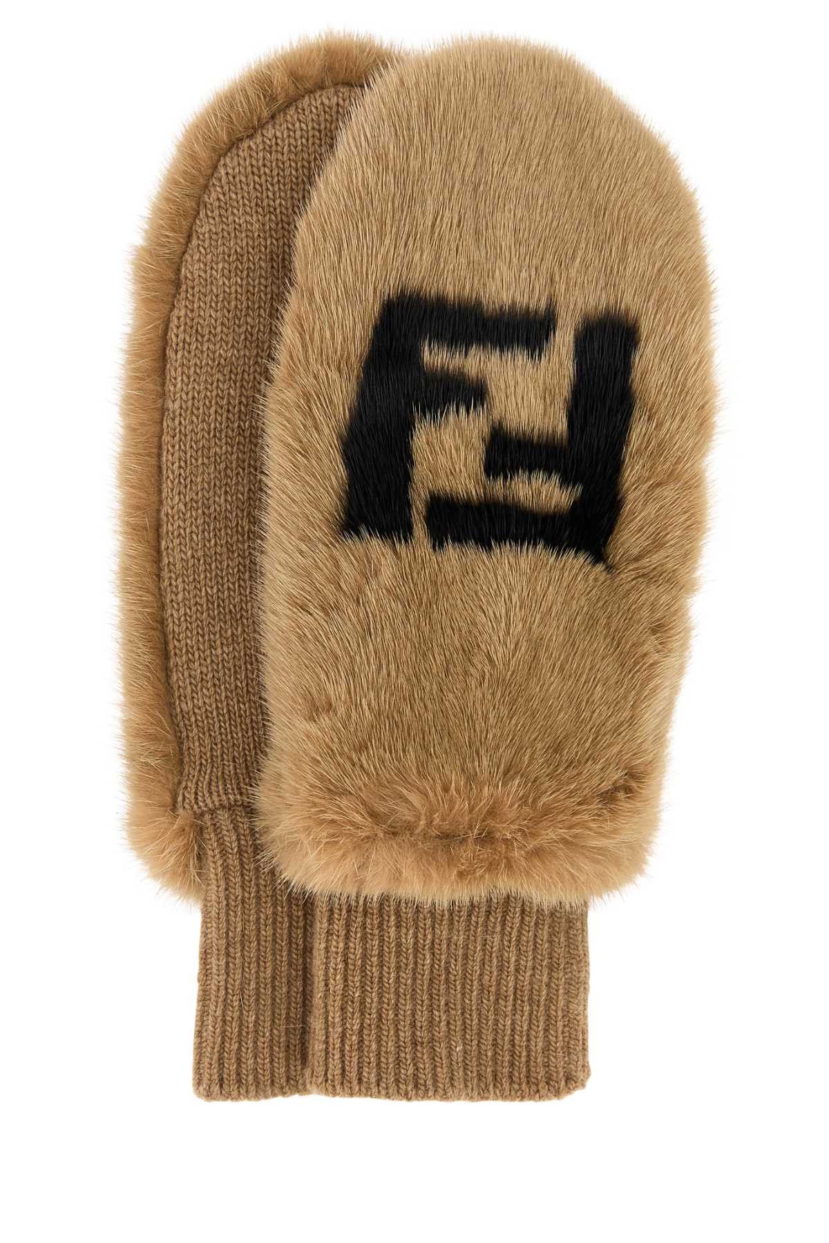 手袋 Fendi Biscuit Mink Gloves Fendi Biscuit Mink Gloves | Grailed