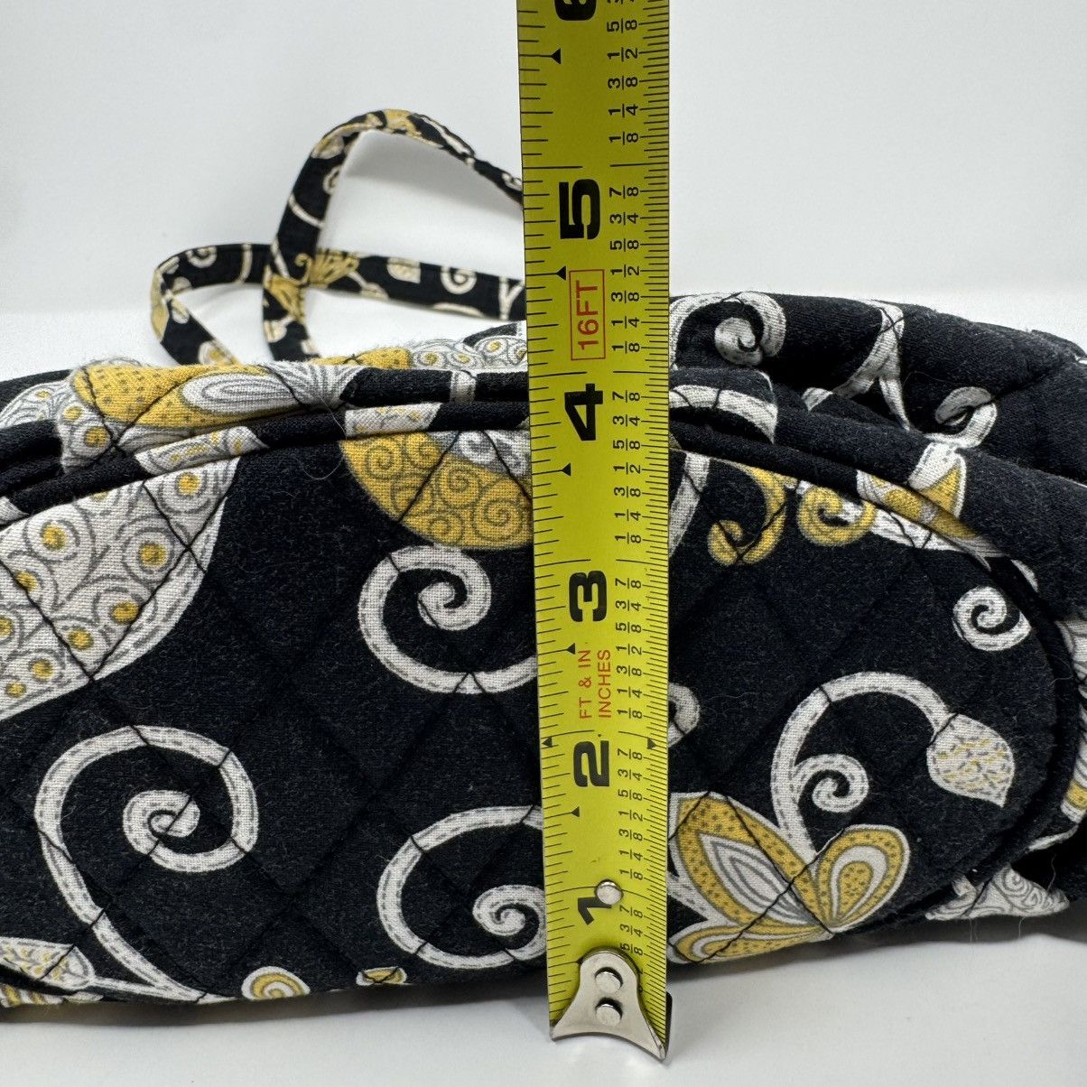 Vera Bradley VERA BRADLEY Yellow Bird Morgan Bucket Purse Zip Retired Size ONE SIZE - 22 Thumbnail