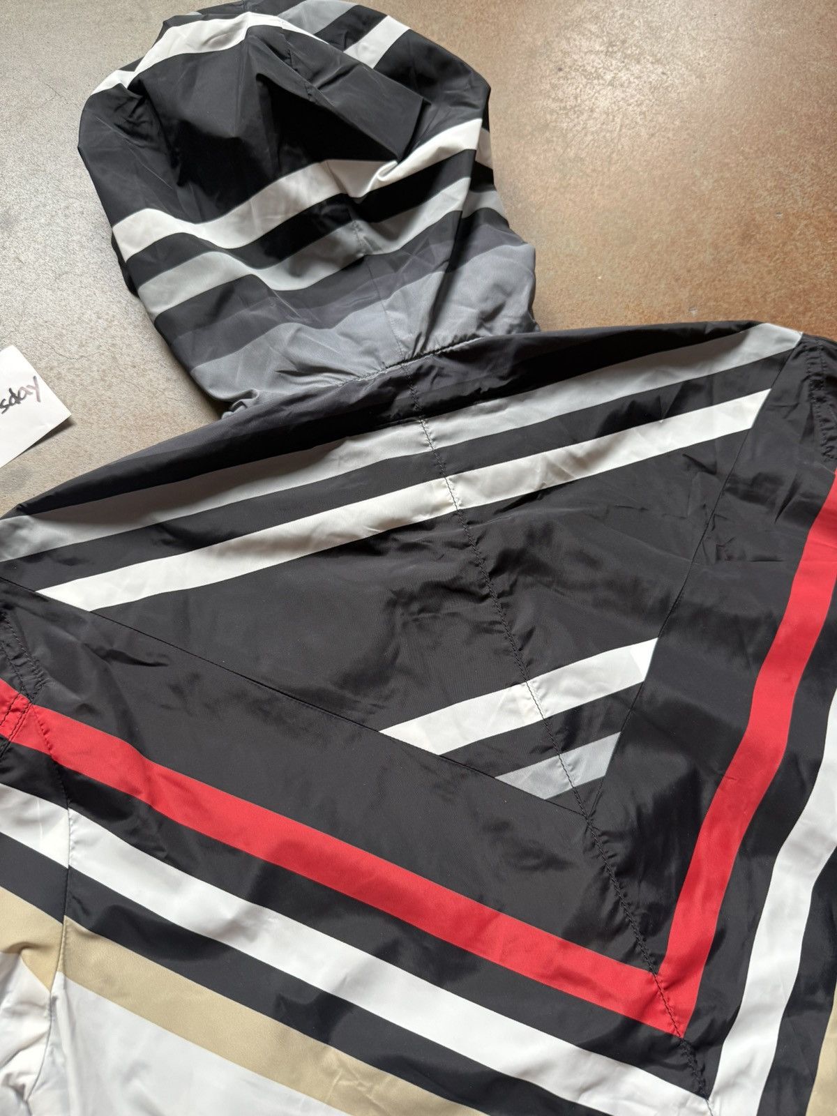 Givenchy Givenchy FW14 Chevron Print Nylon Hooded Parka Jacket Large Size US L / EU 52-54 / 3 - 4 Thumbnail