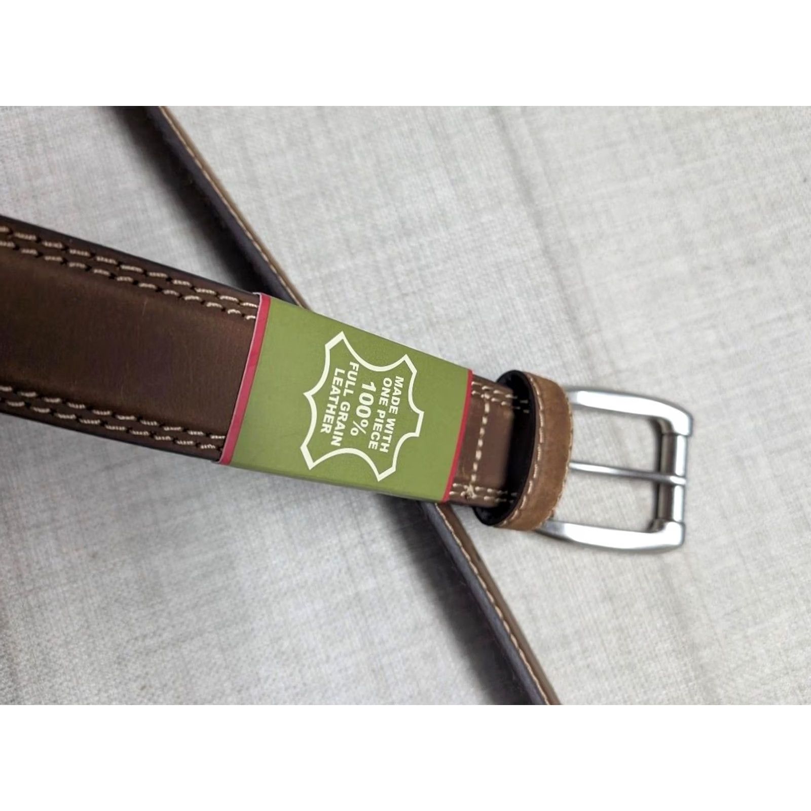 Vintage VINTAGE Cowhide full grain Leather belt 34 brown Men 1-1/2" Dress Work Belt XS Size 34 - 2 Thumbnail