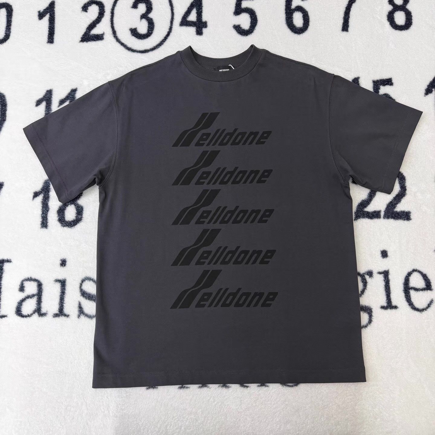 WE11DONE WE11DONE Charcoal Grey Short Sleeve Tee Q10 Size US XS / EU 42 / 0 - 1 Thumbnail
