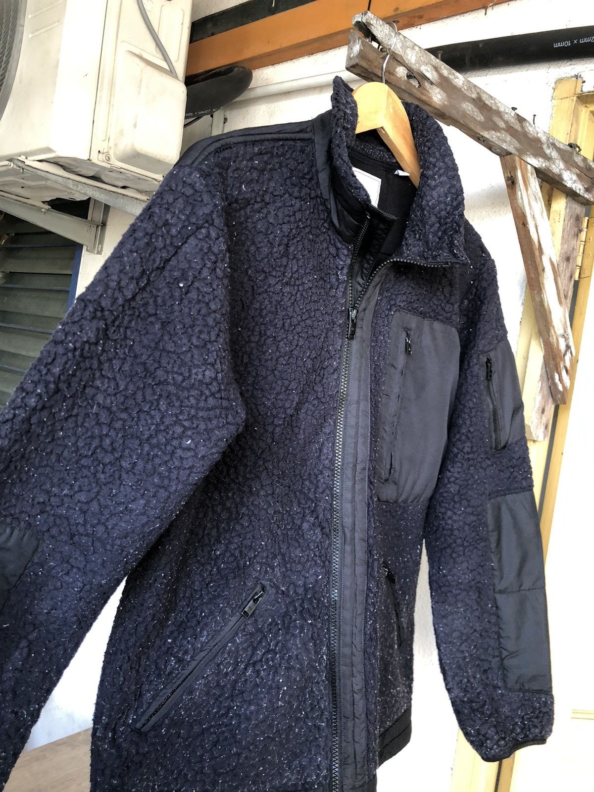 Undercover Nice❗️Undercover x Uniqlo Distressed Sherpa Jacket Size US M / EU 48-50 / 2 - 9 Thumbnail