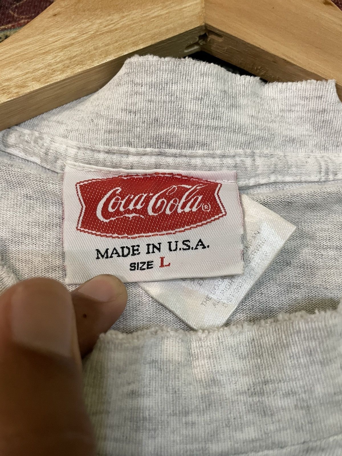 Coca Cola Vintage Coca Cola 1995 Size US L / EU 52-54 / 3 - 3 Thumbnail
