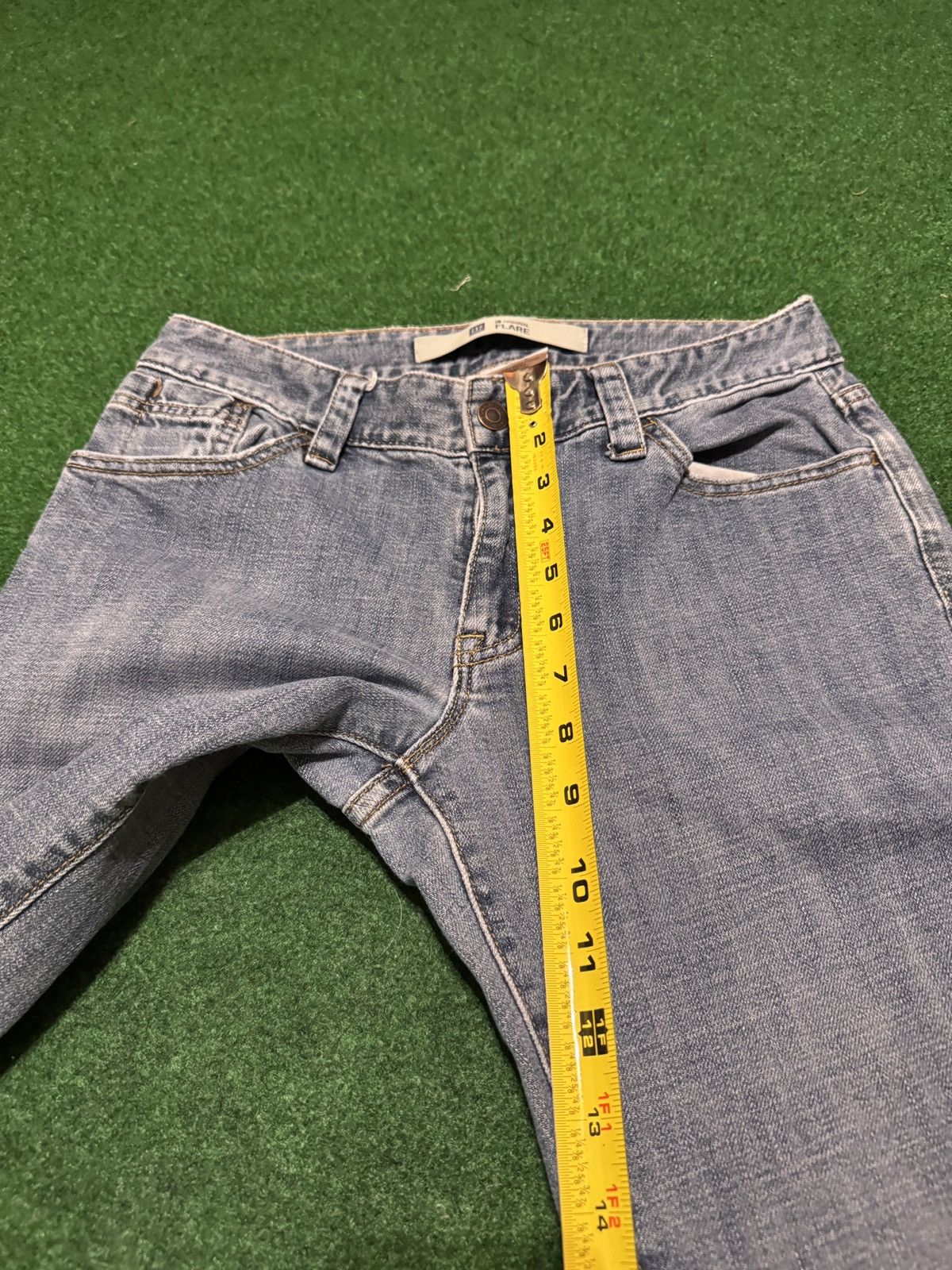Gap Gap Denim Low Rise Flare 6 Regular 30x30 Light Wash Jeans Size 28" / US 6 / IT 42 - 9 Thumbnail