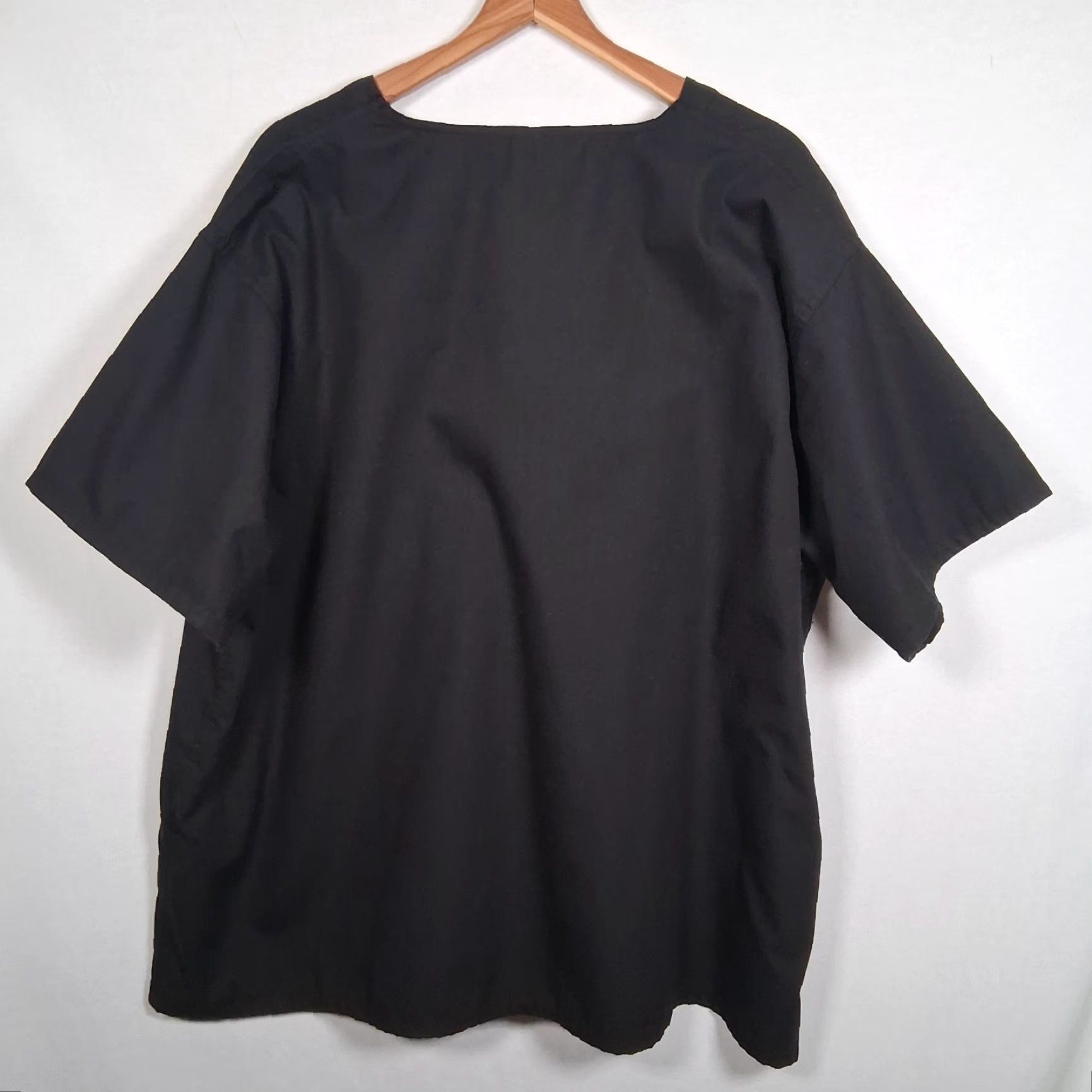 Vintage Ohio State University Scrub Top 3XL Black Short Sleeve V Neck Buckeyes Medical Size US XXL / EU 58 / 5 - 2 Thumbnail