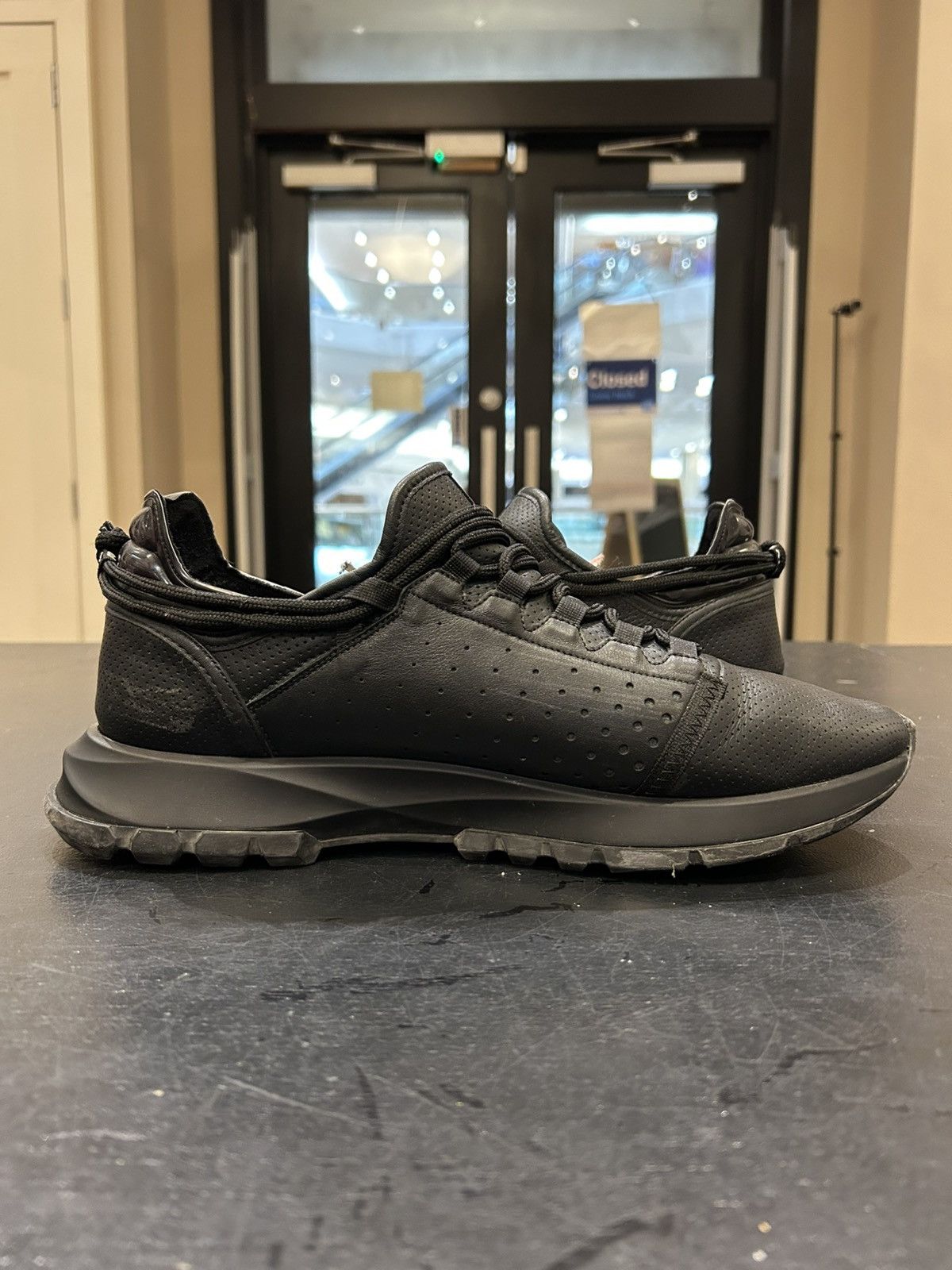 Givenchy Givenchy Spectre Zip Up Runner Sneaker Size US 12.5 / EU 45-46 - 3 Thumbnail