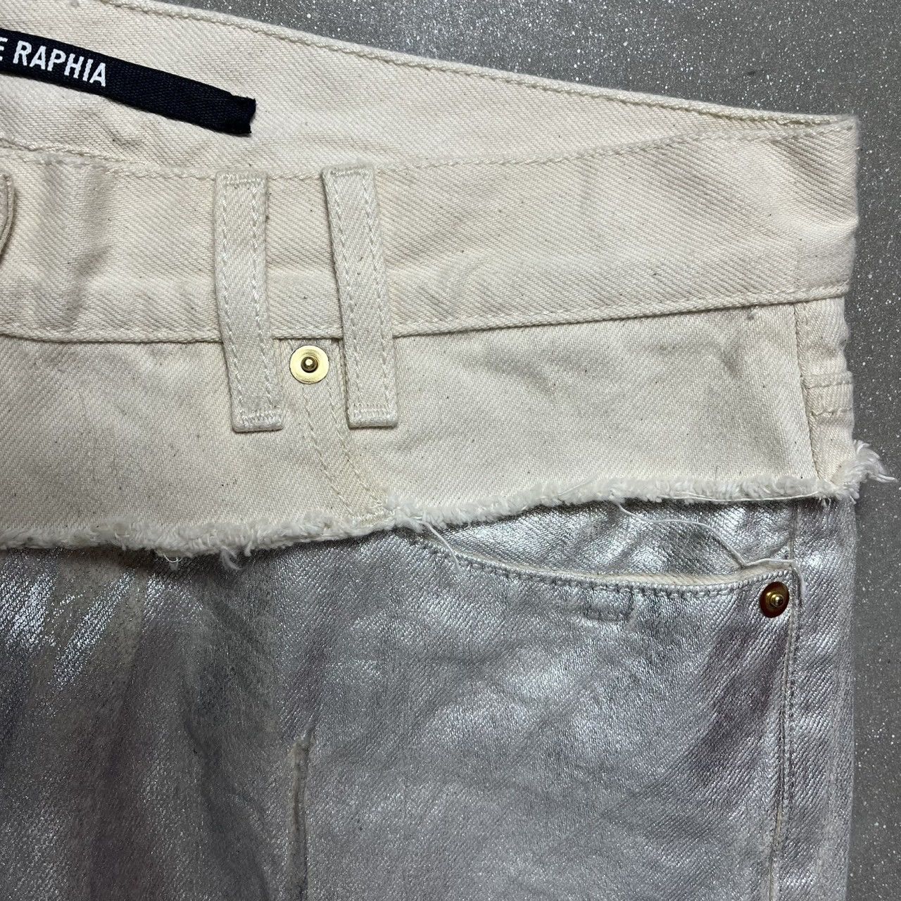Jacquemus Jacquemus Silver Metallic Jeans Size 34" / US 12 / IT 48 - 6 Thumbnail