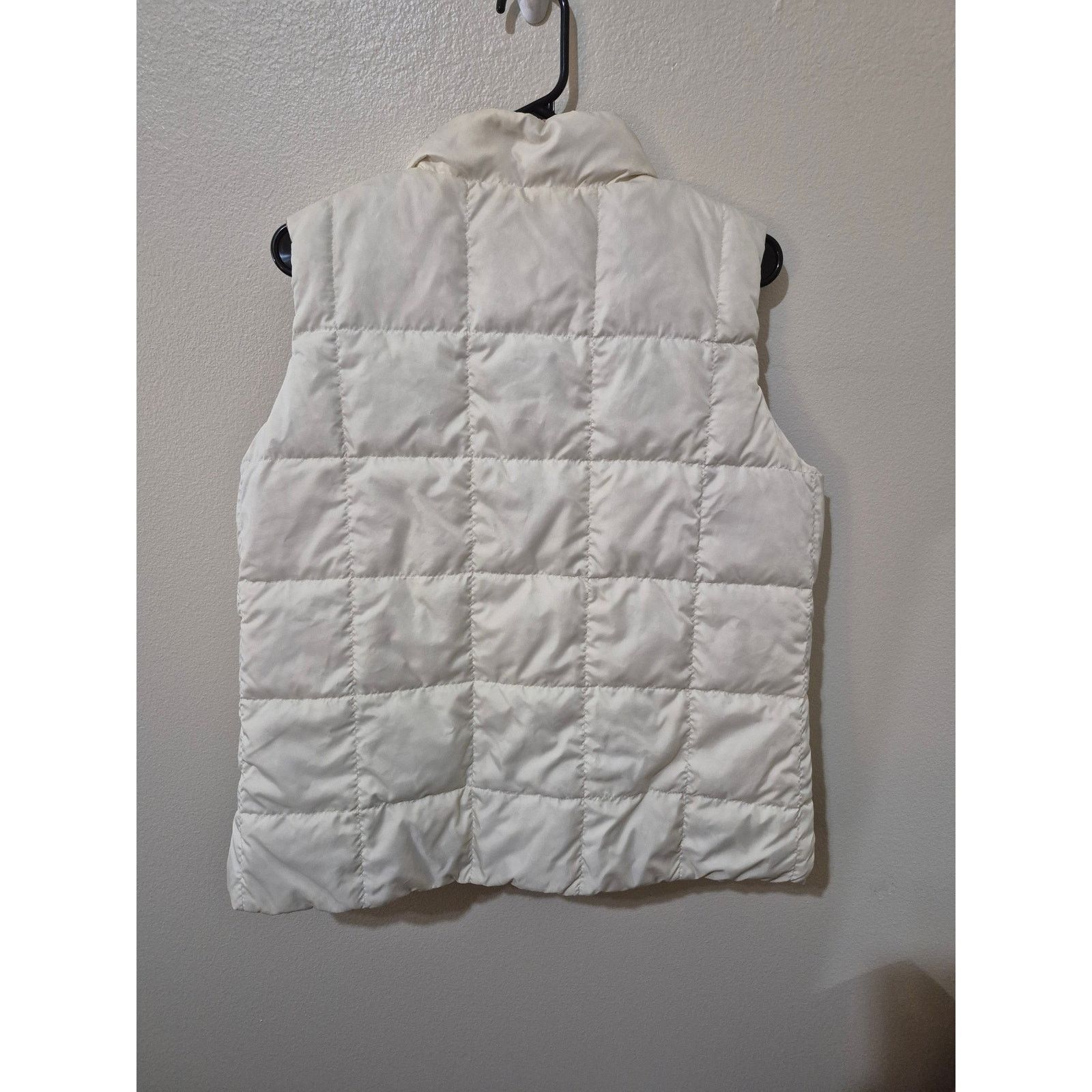 L.L. Bean L.L. Bean Reversible Quilted Puffer Vest. Cream & Rose Pink Size L / US 10 / IT 46 - 2 Thumbnail