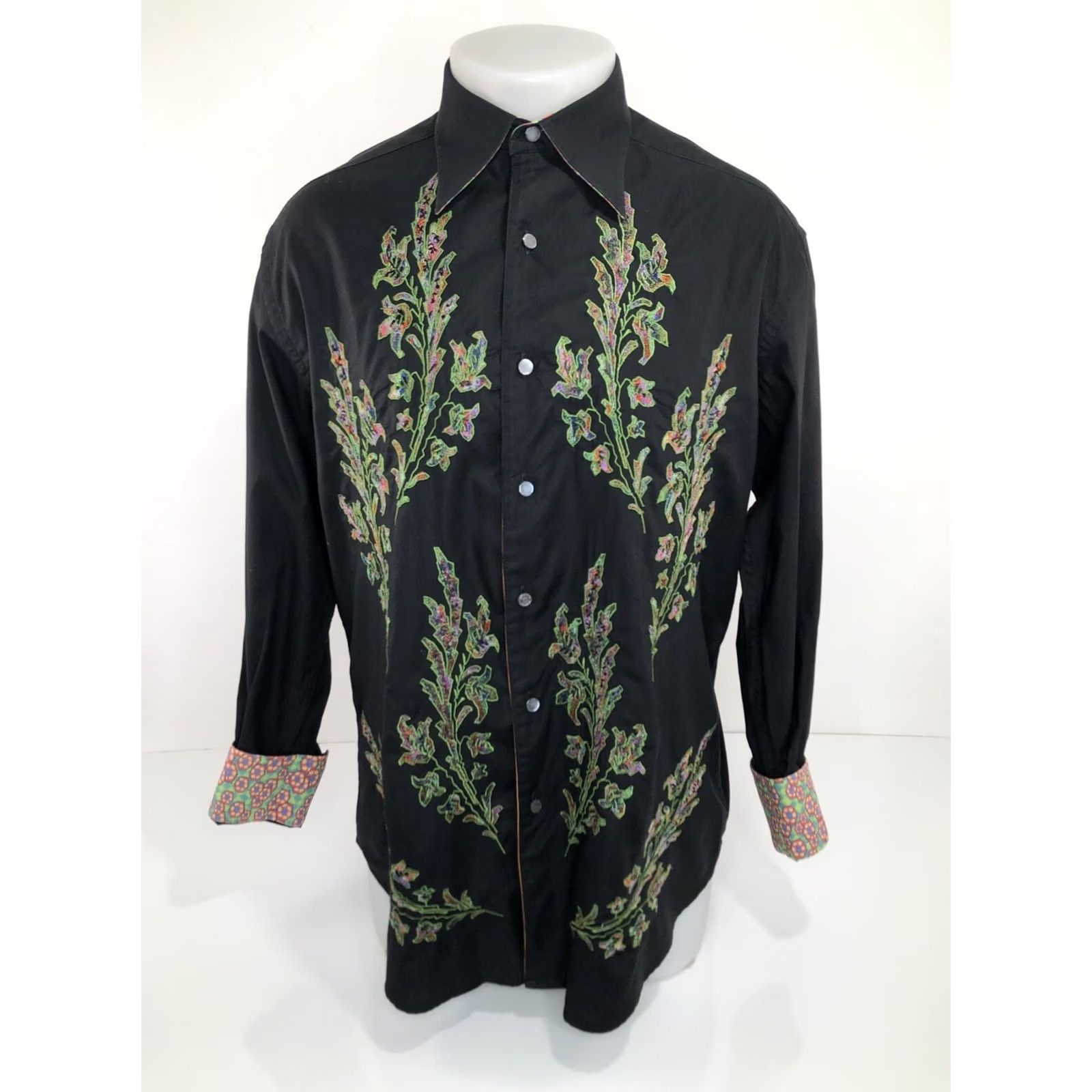 Robert Graham Robert Graham Embroidered Floral Silk Shirt L Button-Up Men Long Sleeve Black Silk Embroidered Floral Pattern Shirt Size US L / EU 52-54 / 3 - 2 Thumbnail