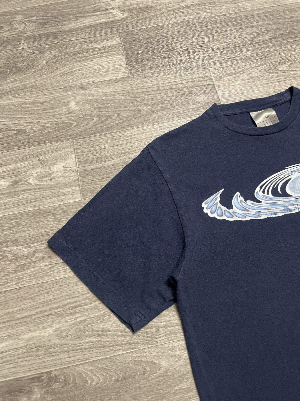 Nike Vintage Nike Big Logo Y2K T-Shirt Size US M / EU 48-50 / 2 - 4 Thumbnail