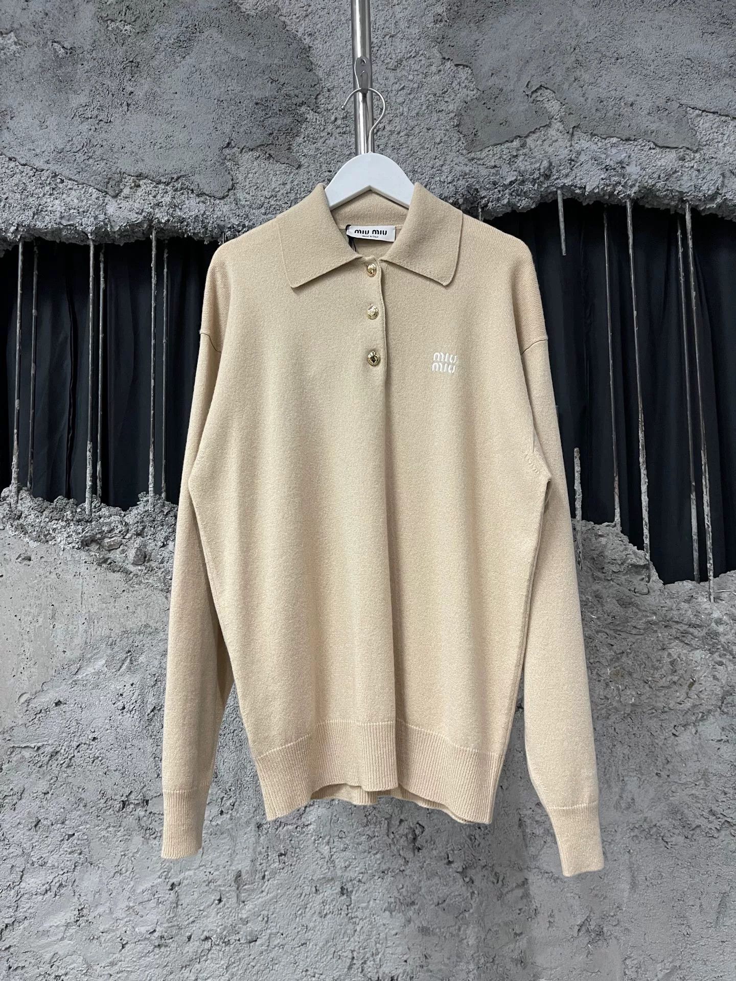 Miu Miu miumiu cashmere knit polo long sleeve Size S / US 4 / IT 40 - 1 Thumbnail