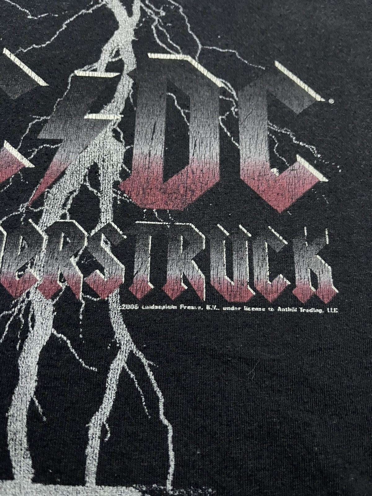 AC/DC VINTAGE Y2K ACDC THUNDERSTRUCK TSHIRT VERY RARE Size US M / EU 48-50 / 2 - 4 Thumbnail