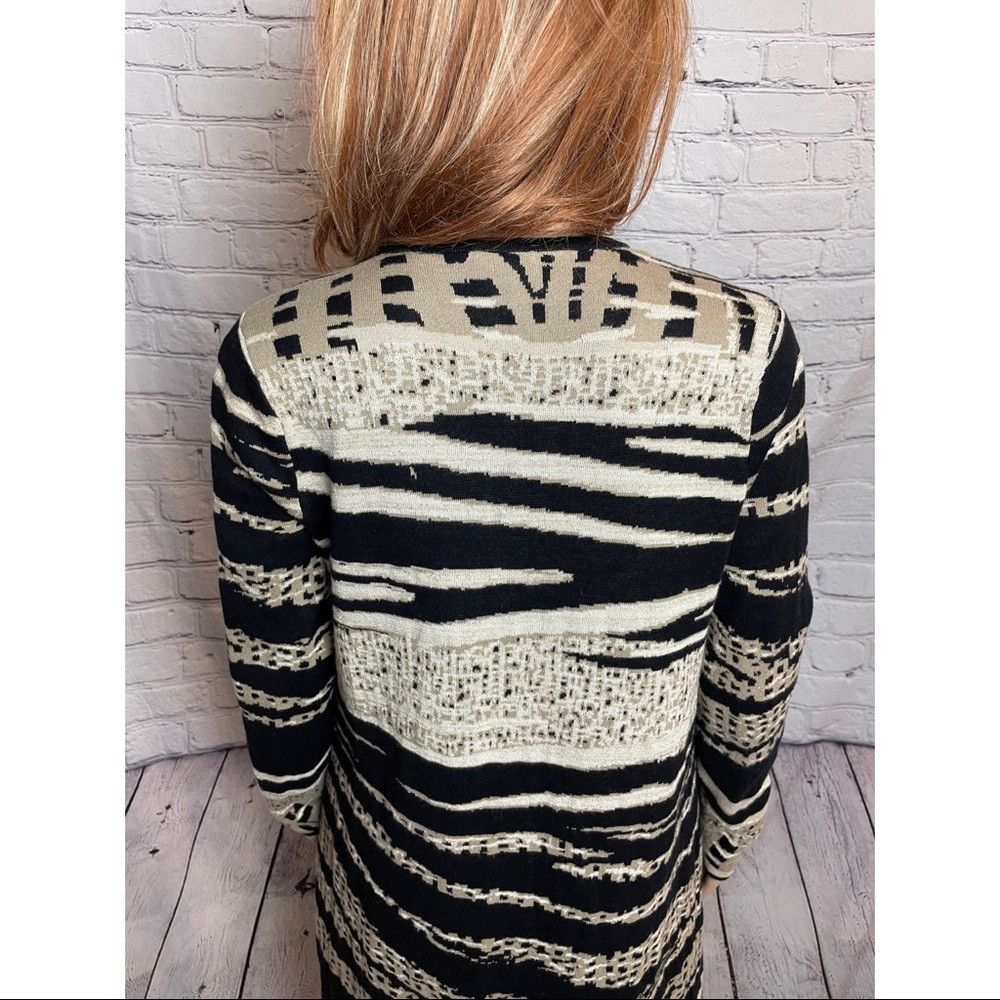 Chicos Chico's Analise Tribal Jacquard Cardigan Size 0 US S Size S / US 4 / IT 40 - 9 Thumbnail